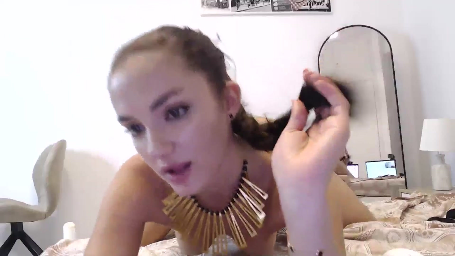 Gallery image thumbnail from Infinity_XX's myfreecams stream on, 04/17/2024, 20:53 image 16 of 20