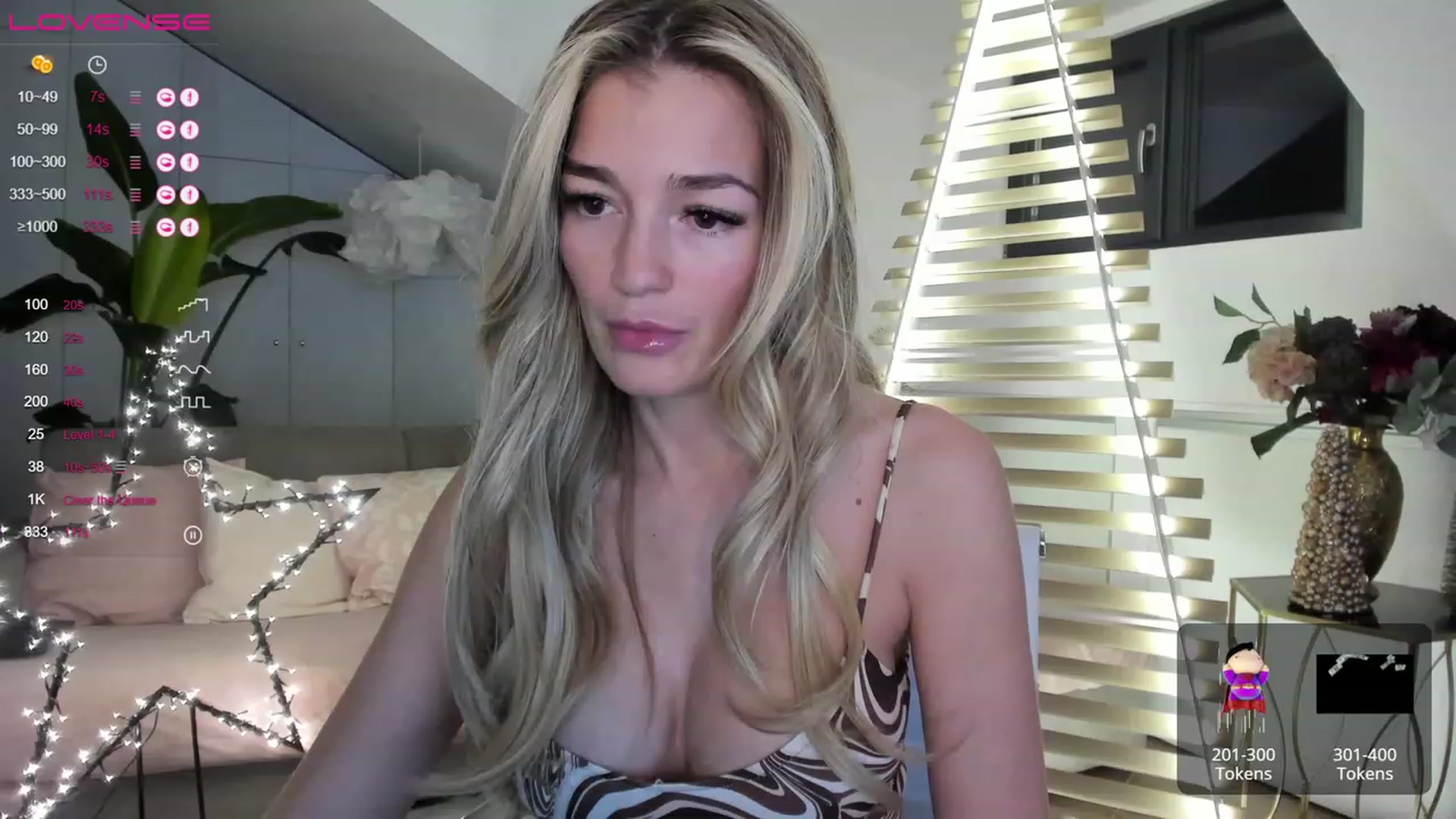 Gallery image thumbnail from Ingrid_honey's myfreecams stream on, 12/20/2022, 23:00 image 10 of 20