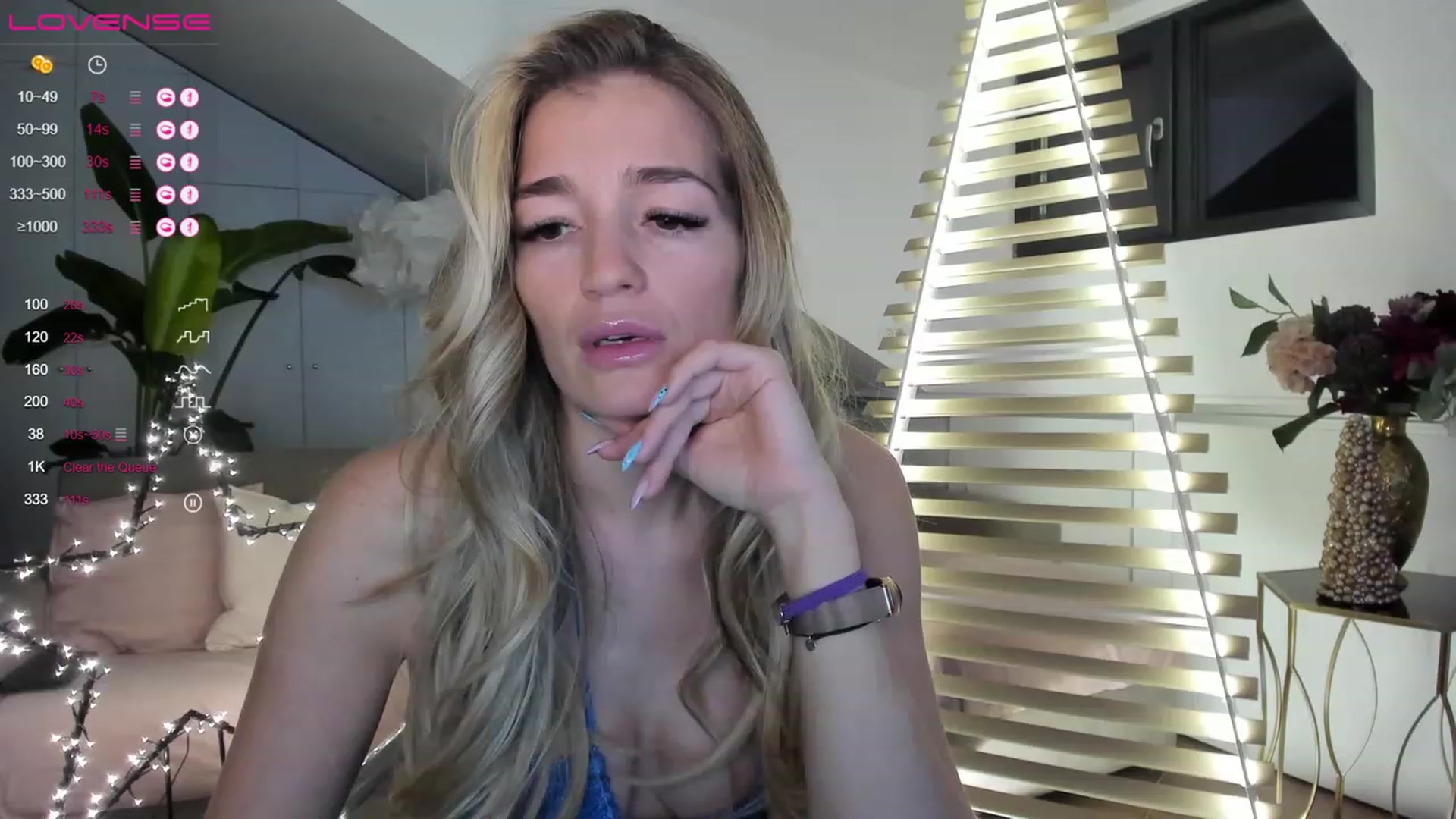 Gallery image thumbnail from Ingrid_honey's myfreecams stream on, 12/22/2022, 24:04 image 3 of 20