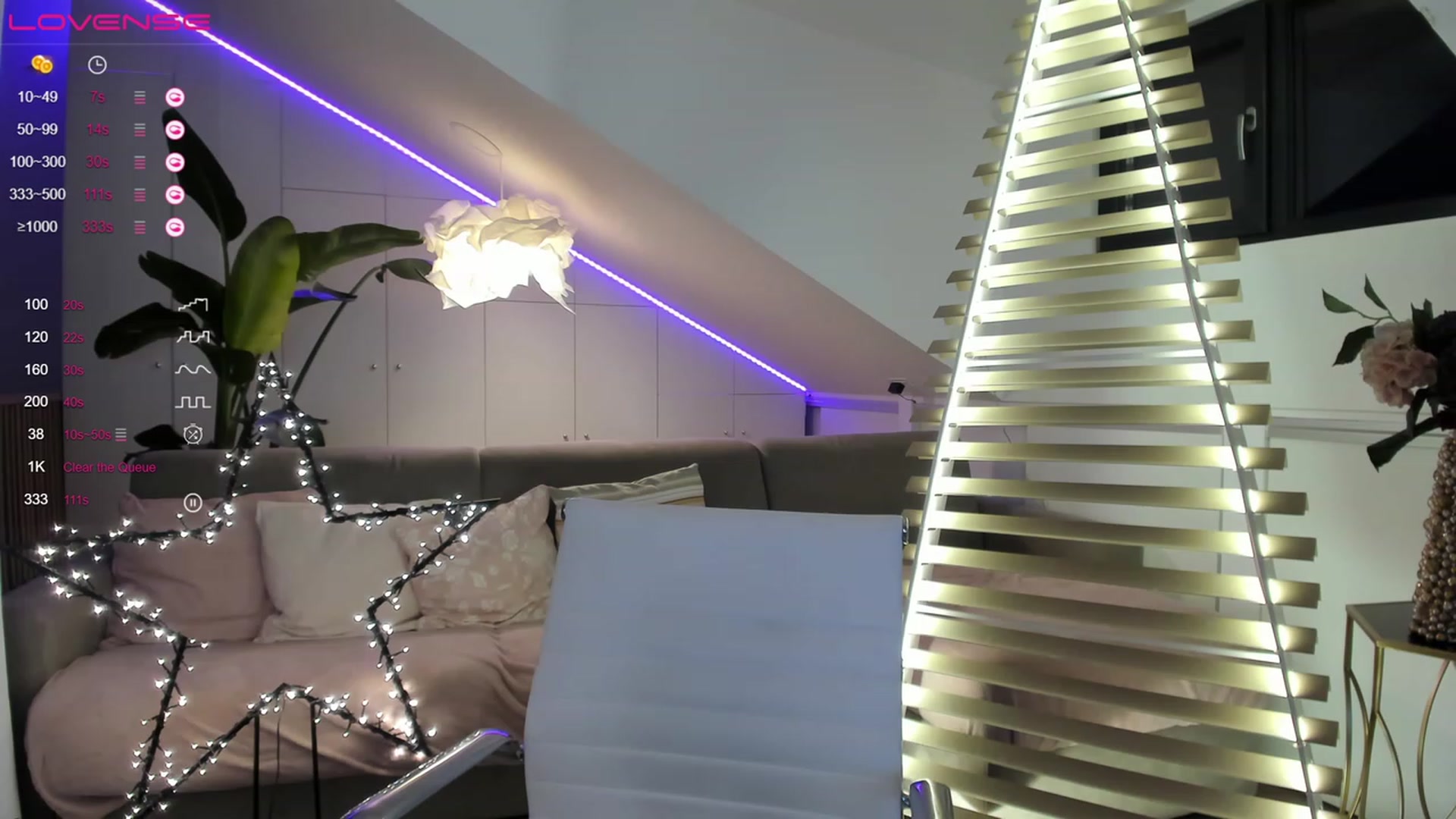 Gallery image thumbnail from Ingrid_honey's myfreecams stream on, 12/23/2022, 01:00 image 4 of 20
