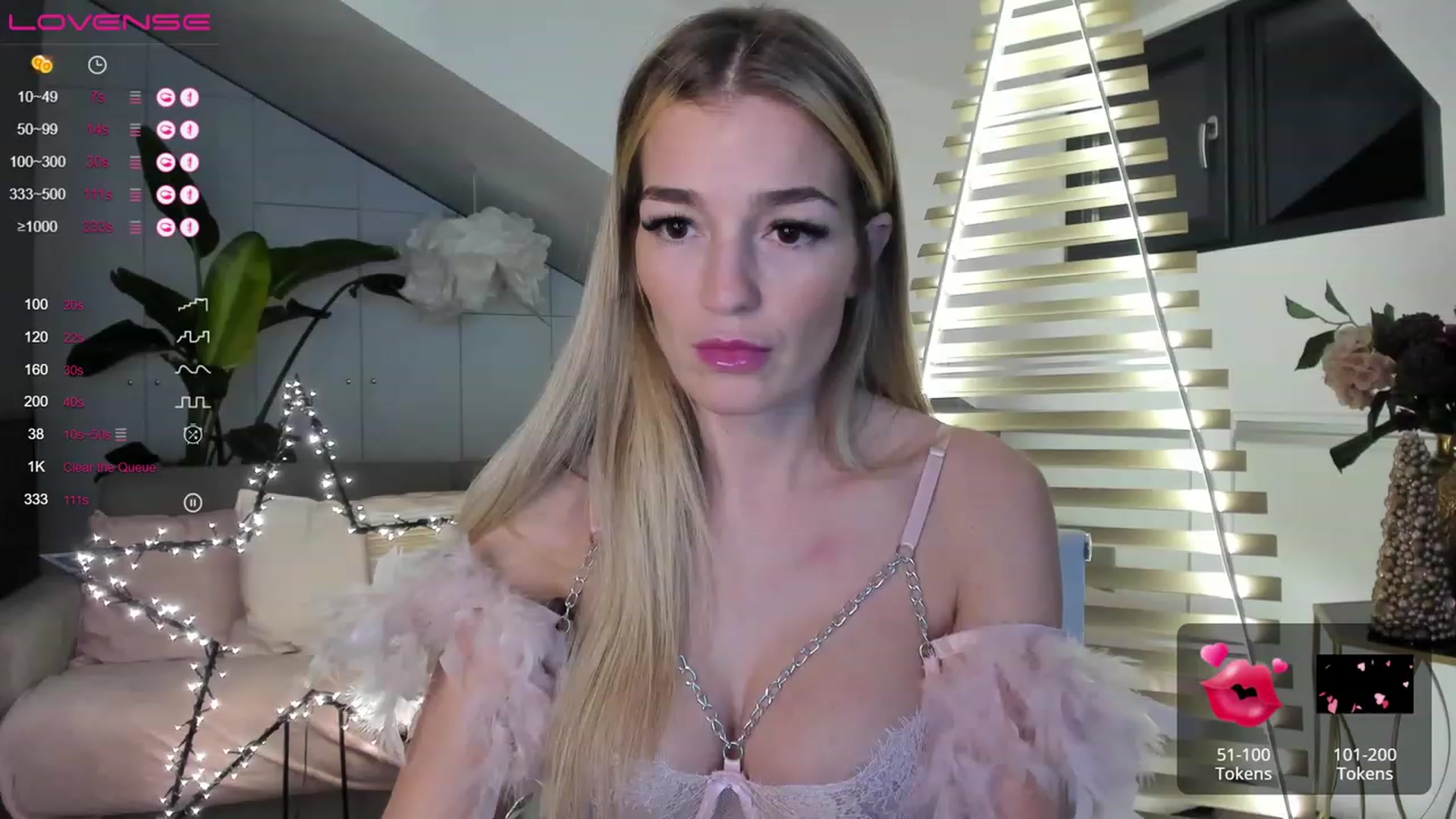 Gallery image thumbnail from Ingrid_honey's myfreecams stream on, 12/27/2022, 24:06 image 3 of 20