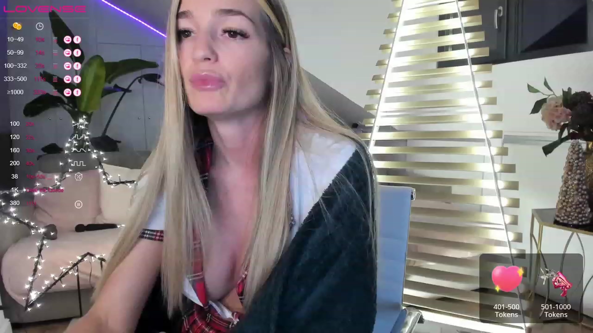 Gallery image thumbnail from Ingrid_honey's myfreecams stream on, 12/29/2022, 23:01 image 14 of 20