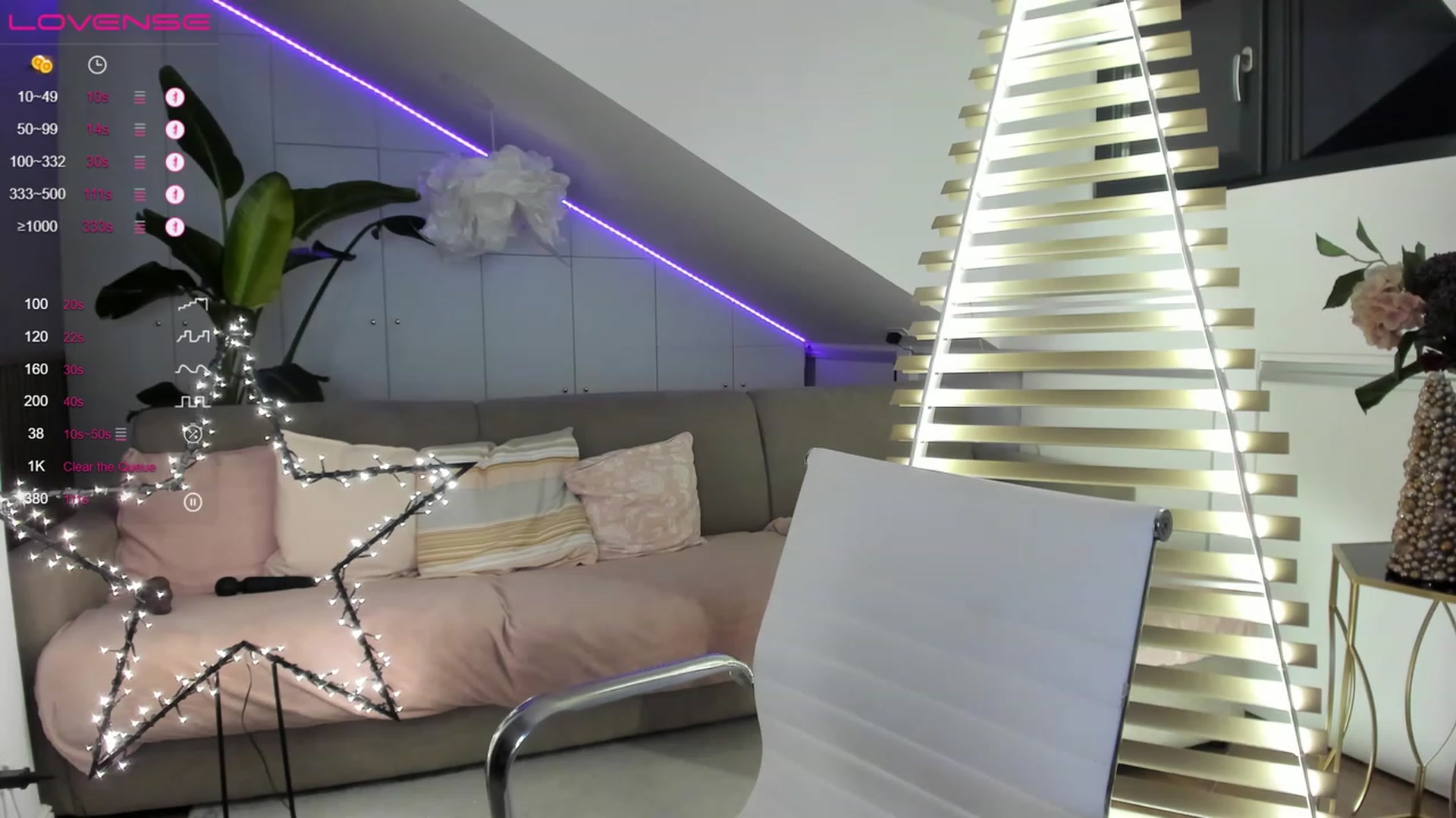 Gallery image thumbnail from Ingrid_honey's myfreecams stream on, 12/30/2022, 01:36 image 13 of 20