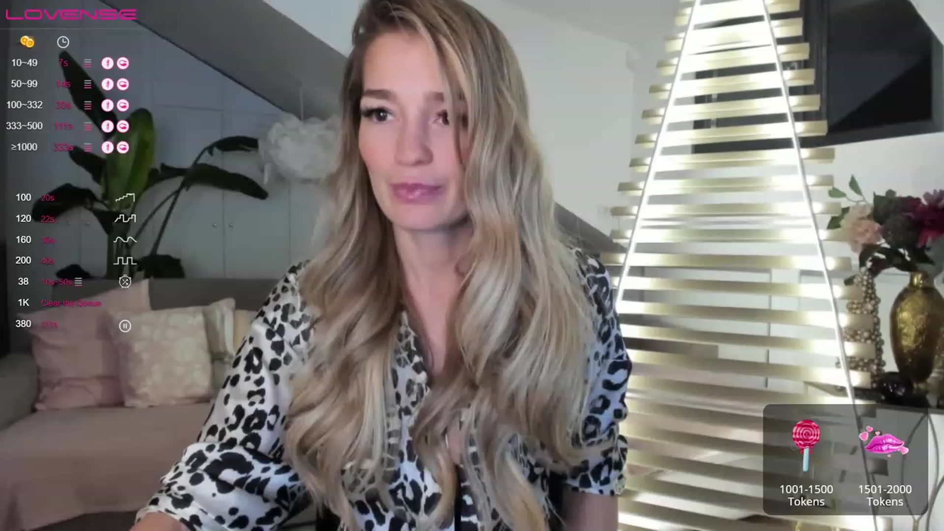 Gallery image thumbnail from Ingrid_honey's myfreecams stream on, 01/17/2023, 20:11 image 16 of 20