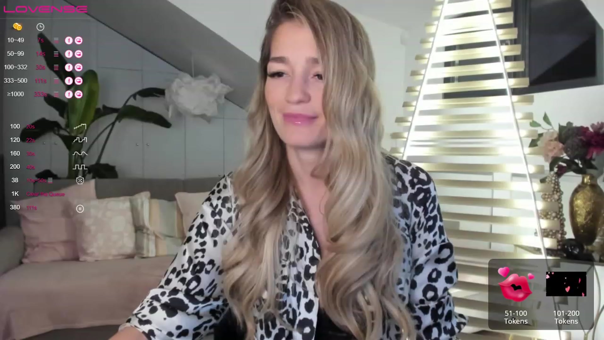 Gallery image thumbnail from Ingrid_honey's myfreecams stream on, 01/17/2023, 20:11 image 19 of 20