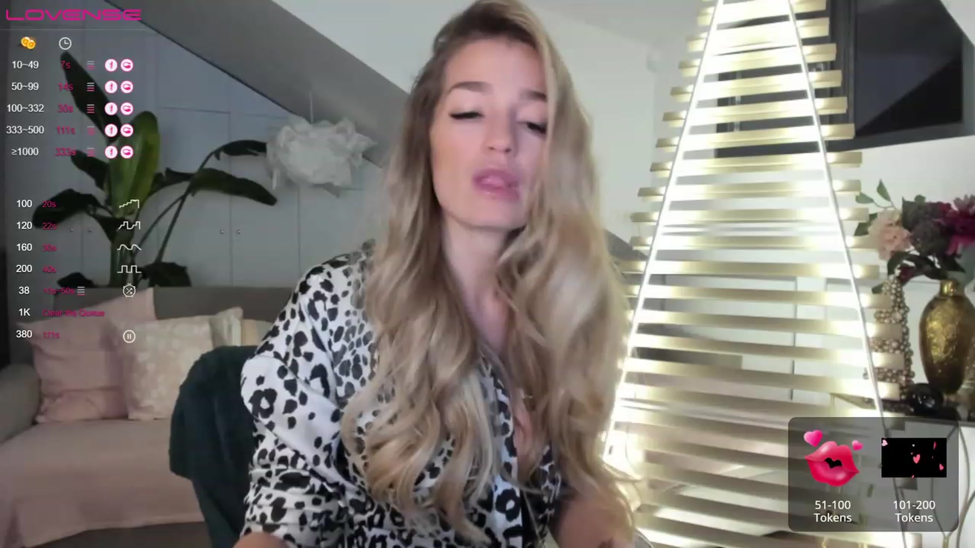 Gallery image thumbnail from Ingrid_honey's myfreecams stream on, 01/17/2023, 20:11 image 15 of 20