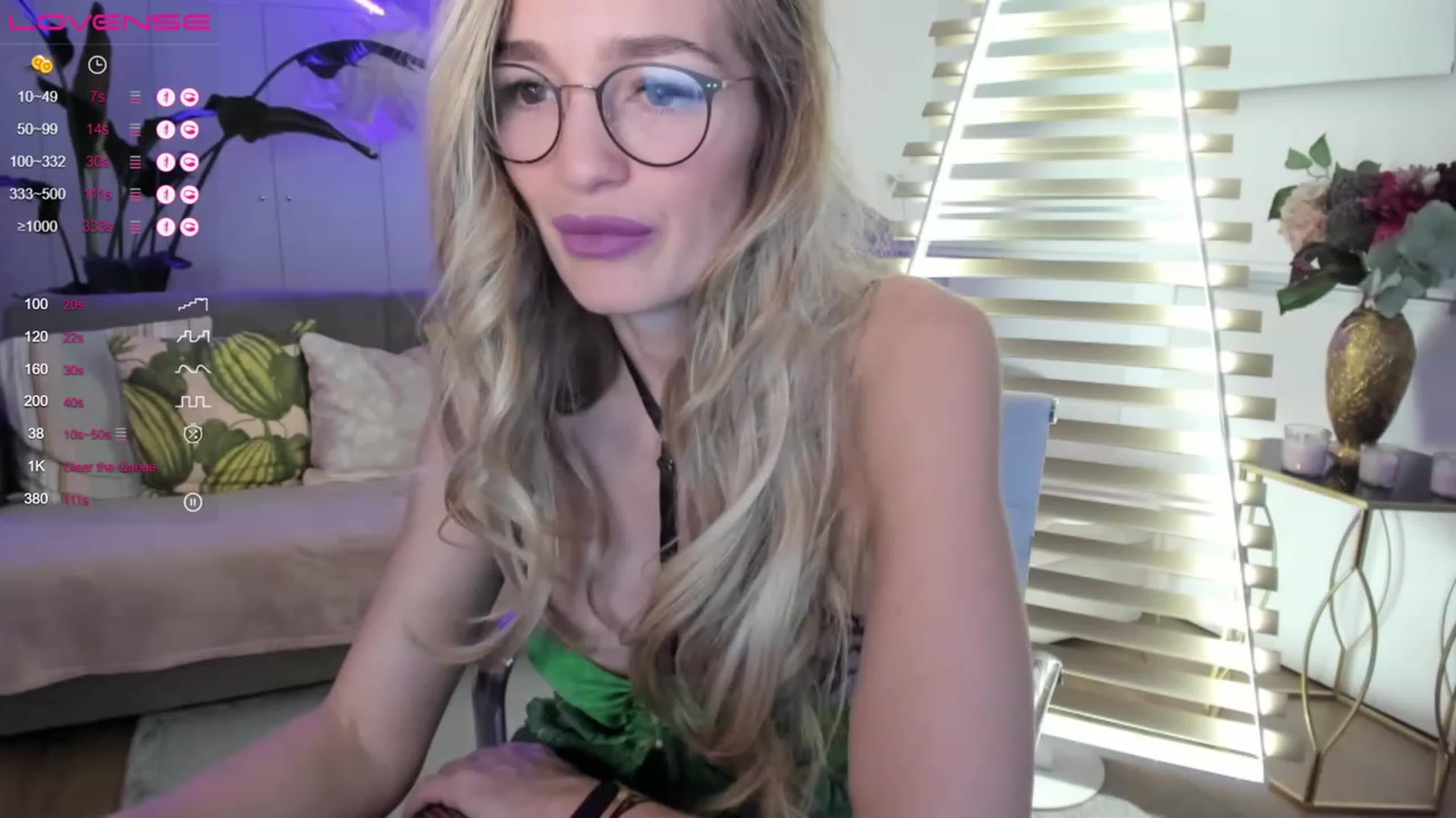 Gallery image thumbnail from Ingrid_honey's myfreecams stream on, 01/22/2023, 24:03 image 9 of 20