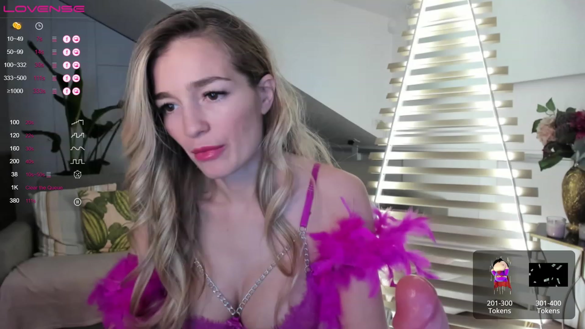 Gallery image thumbnail from Ingrid_honey's myfreecams stream on, 01/23/2023, 24:18 image 15 of 20