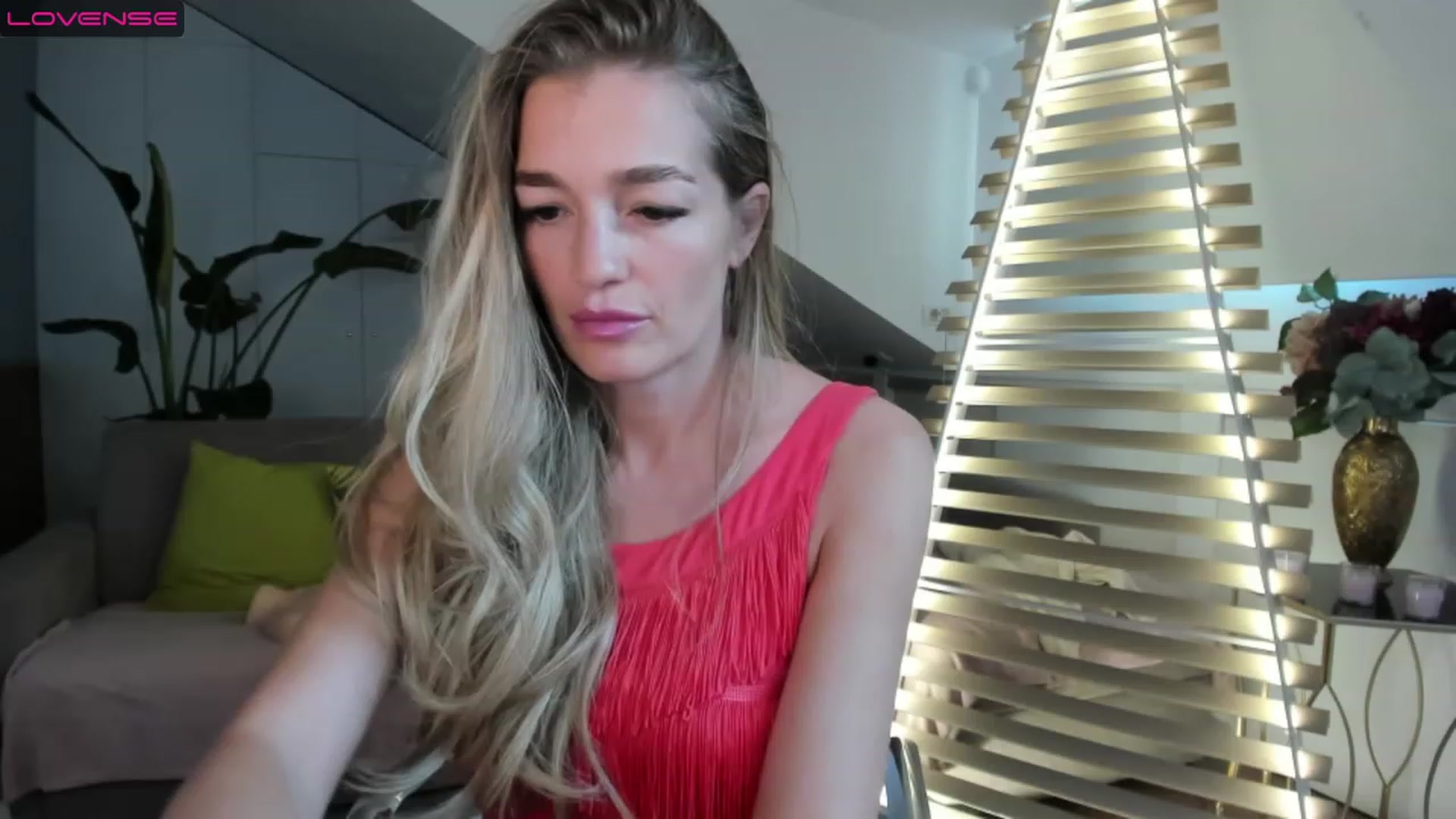 Gallery image thumbnail from Ingrid_honey's myfreecams stream on, 02/22/2023, 15:15 image 8 of 20