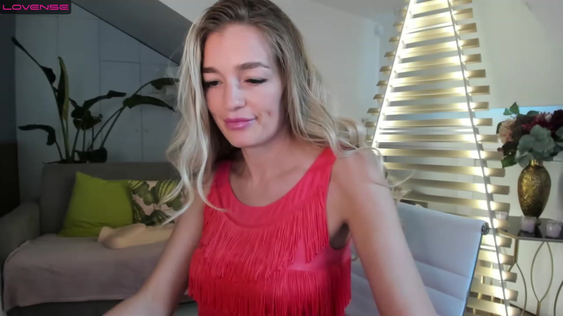 Gallery image thumbnail from Ingrid_honey's myfreecams stream on, 02/22/2023, 15:15 image 19 of 20