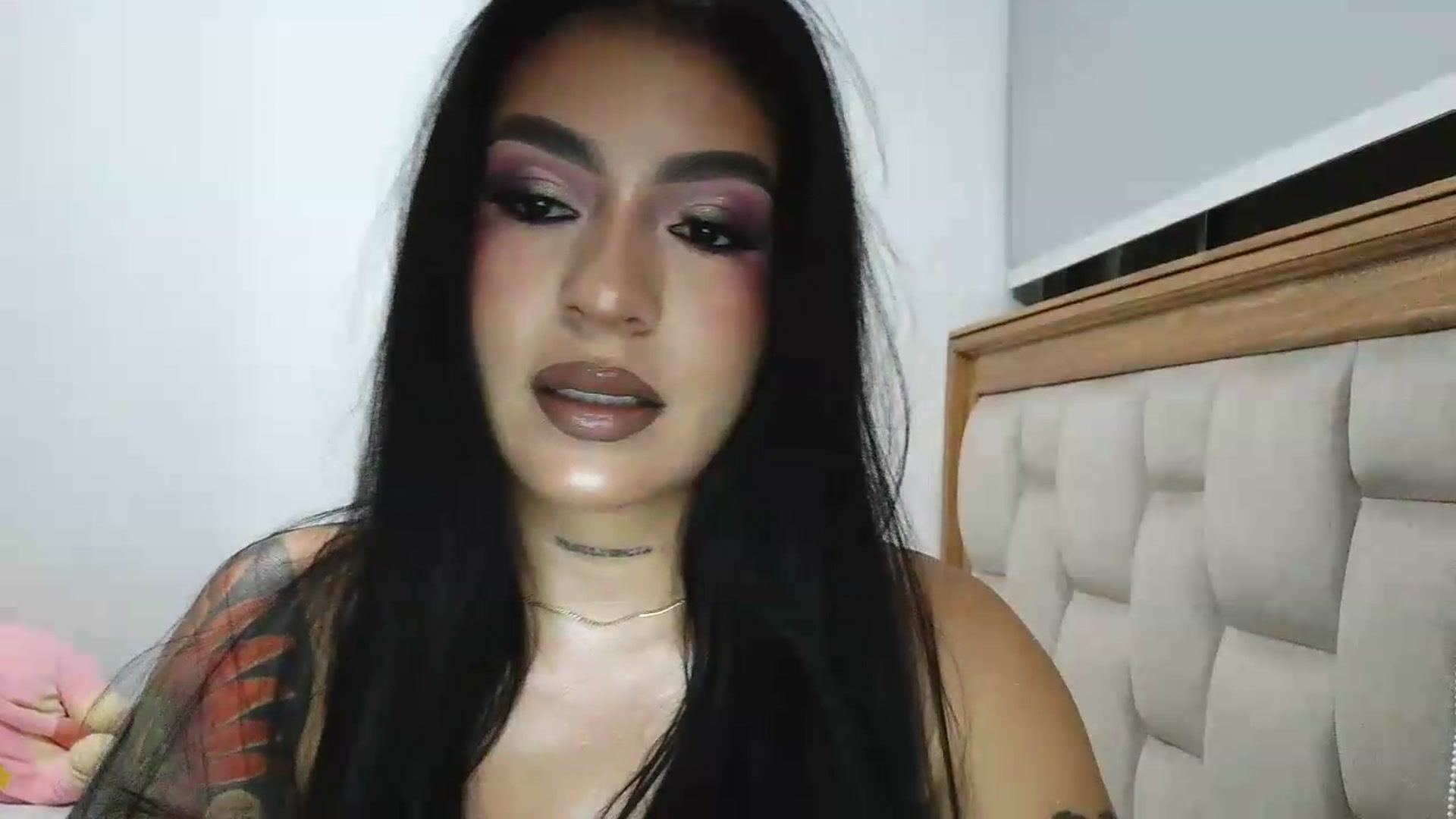 Gallery image thumbnail from InkGirl's myfreecams stream on, 08/21/2026, 24:16 image 7 of 20