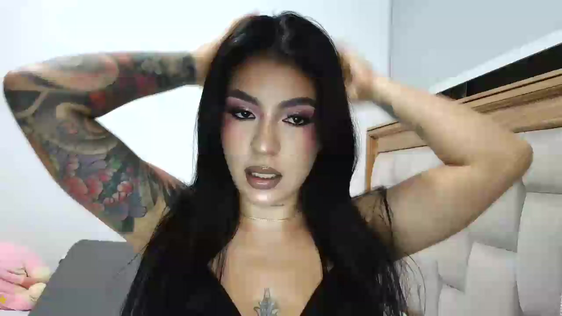 Gallery image thumbnail from InkGirl's myfreecams stream on, 08/21/2026, 24:16 image 5 of 20