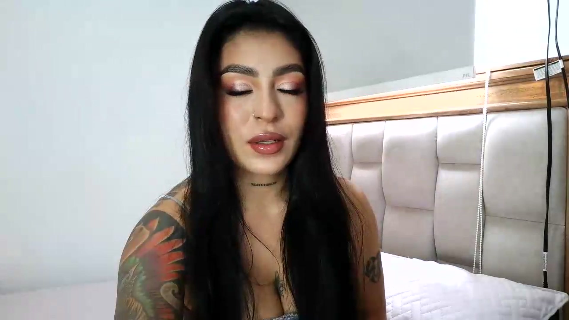 Gallery image thumbnail from InkGirl's myfreecams stream on, 08/23/2026, 17:47 image 16 of 20
