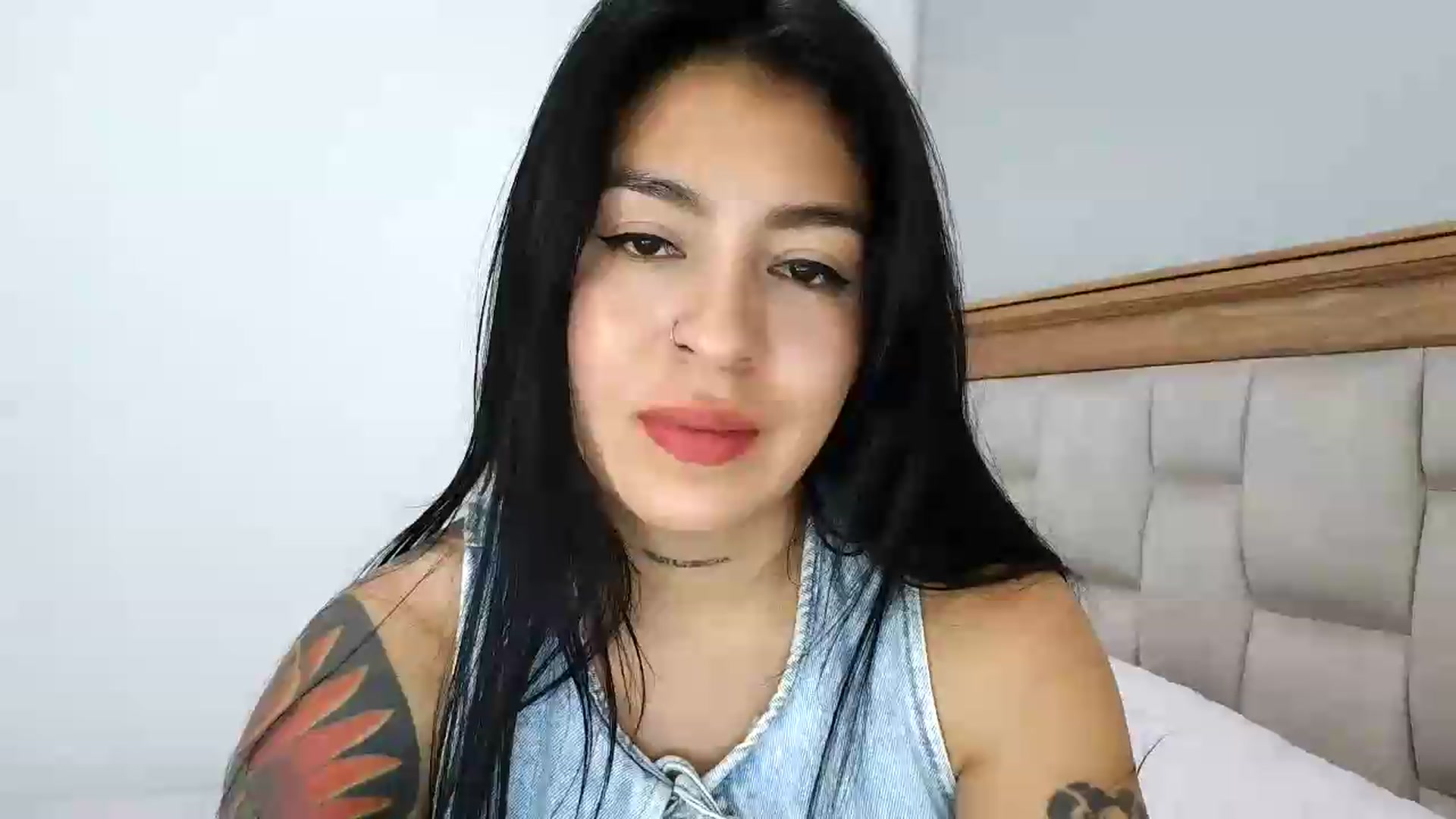 Gallery image thumbnail from InkGirl's myfreecams stream on, 08/25/2026, 01:27 image 3 of 20