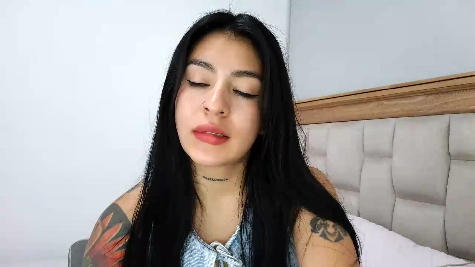 Gallery image thumbnail from InkGirl's myfreecams stream on, 08/25/2026, 01:27 image 6 of 20