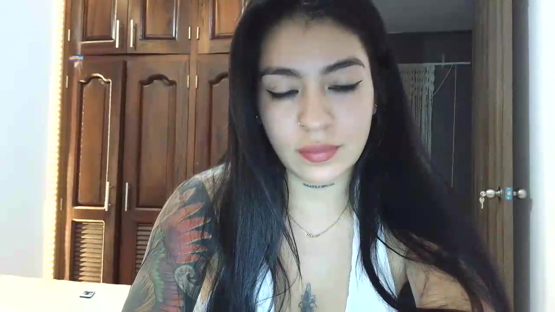Gallery image thumbnail from InkGirl's myfreecams stream on, 09/11/2026, 24:21 image 18 of 20