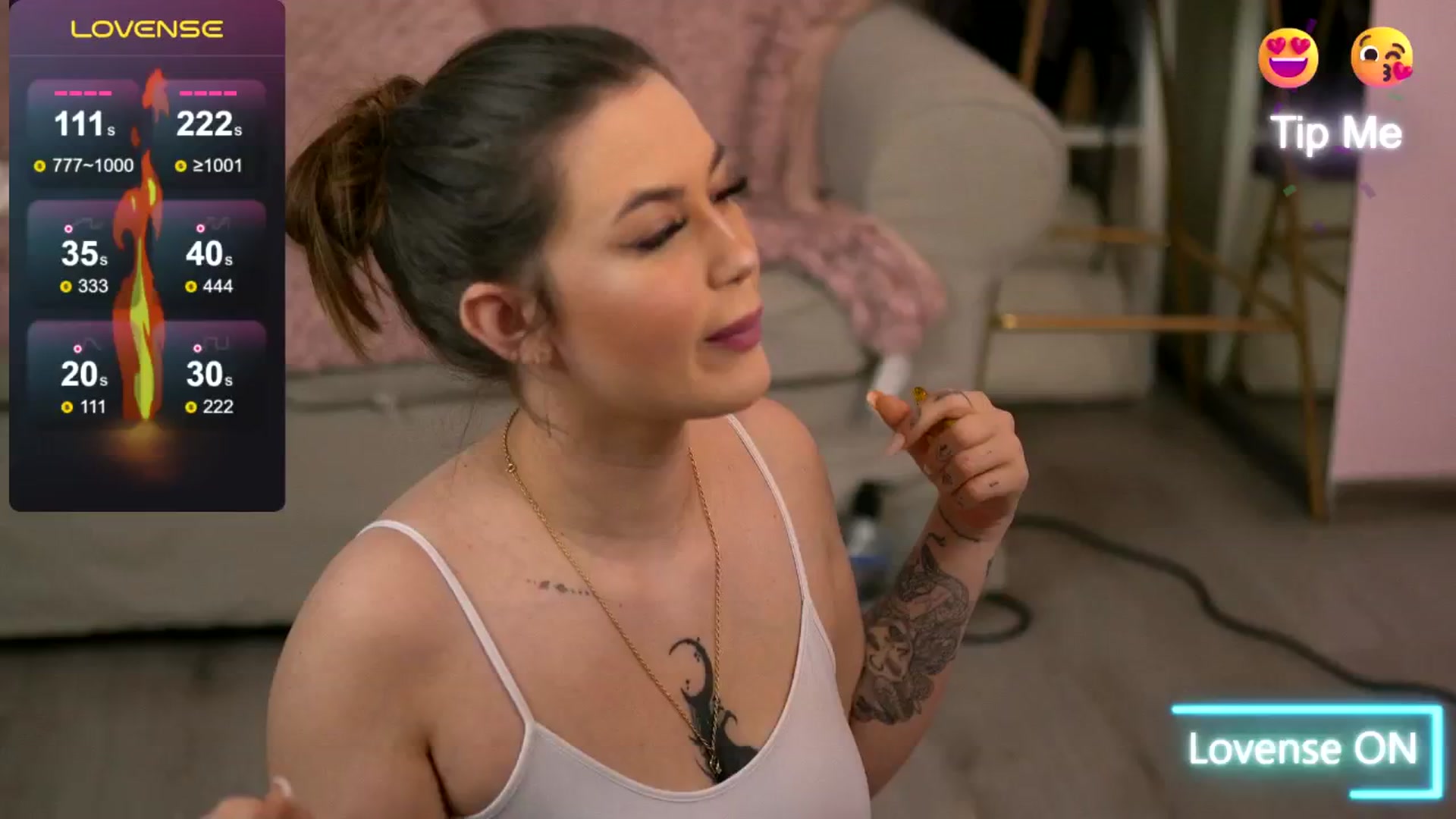Gallery image thumbnail from InkedLuna's myfreecams stream on, 04/21/2025, 17:22 image 17 of 20