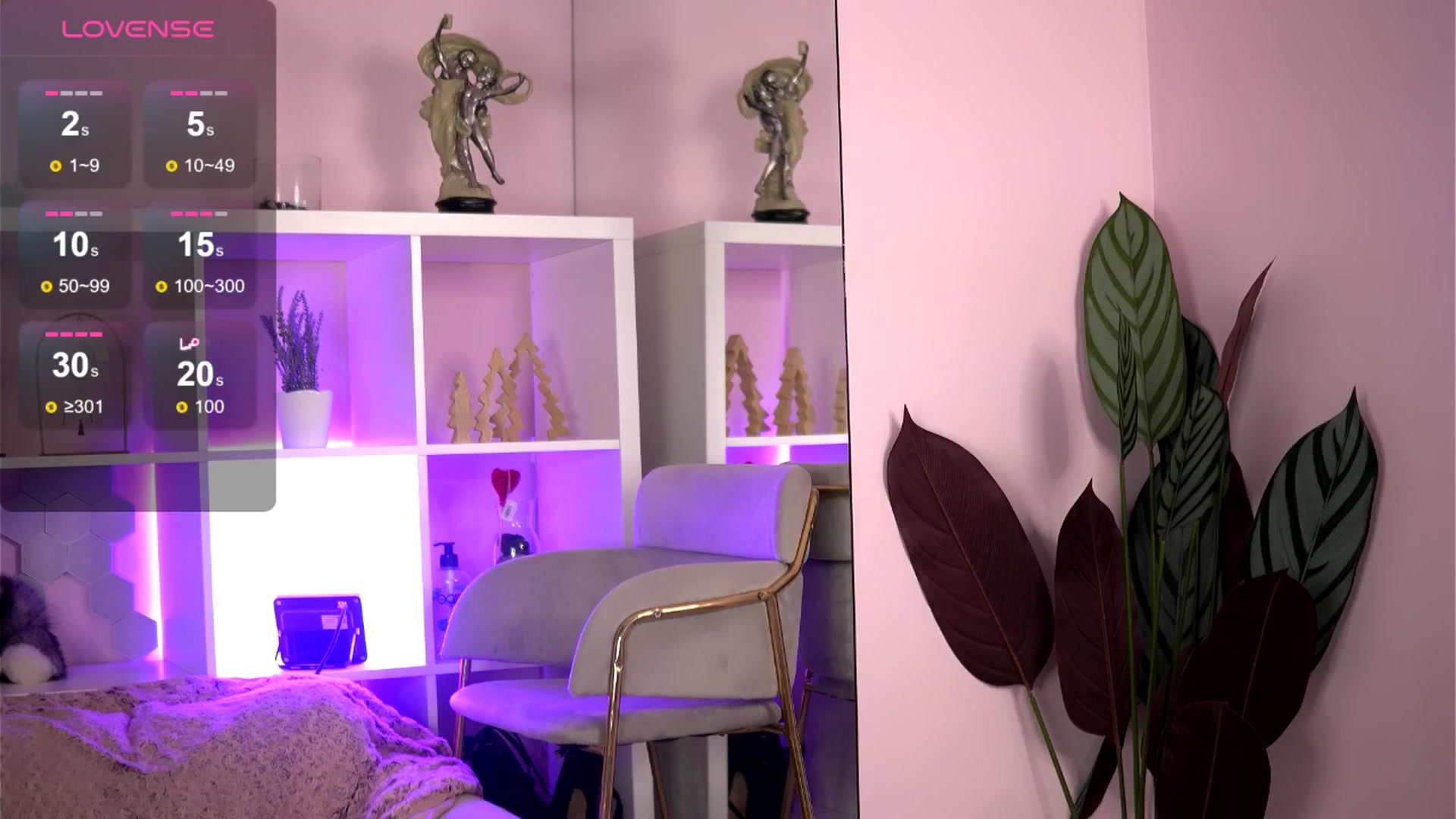 Gallery image thumbnail from InkedLuna's myfreecams stream on, 04/24/2025, 19:51 image 16 of 20