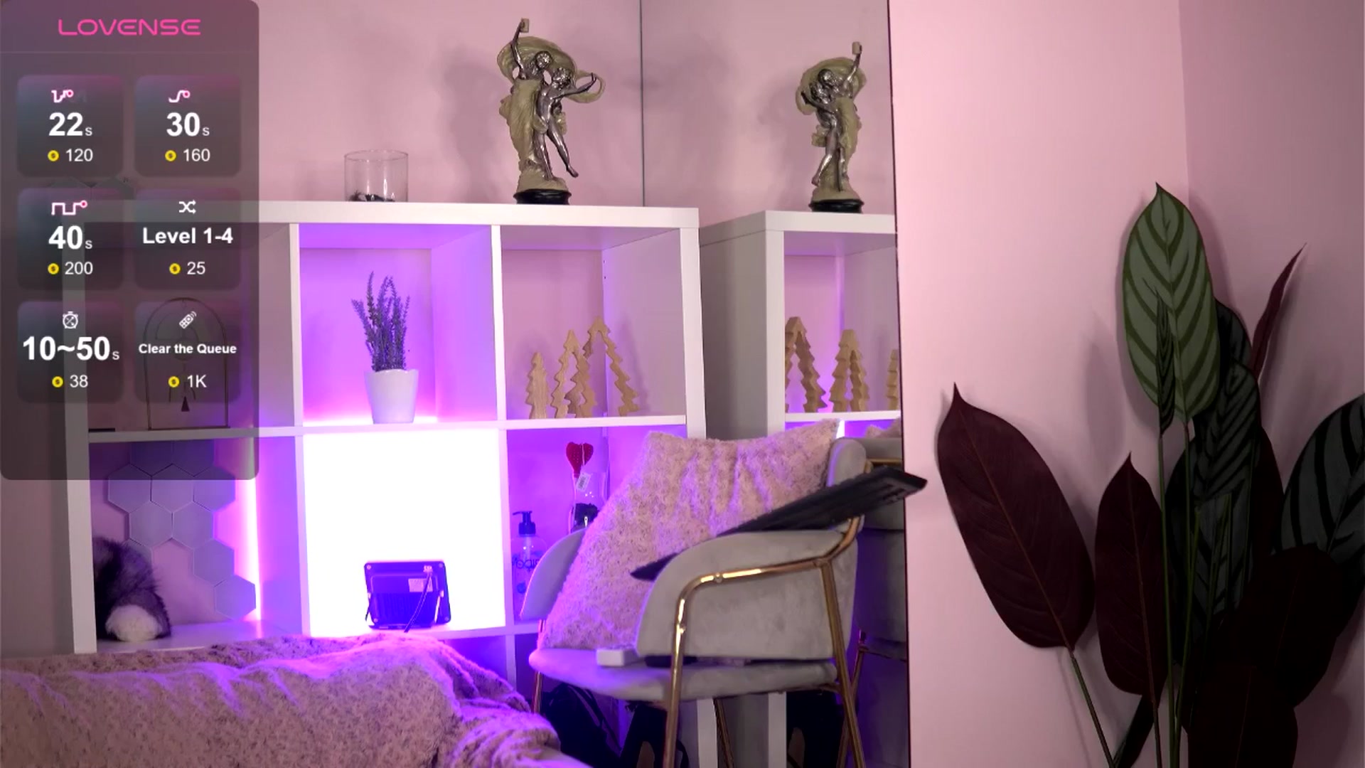 Gallery image thumbnail from InkedLuna's myfreecams stream on, 04/24/2025, 19:51 image 3 of 20