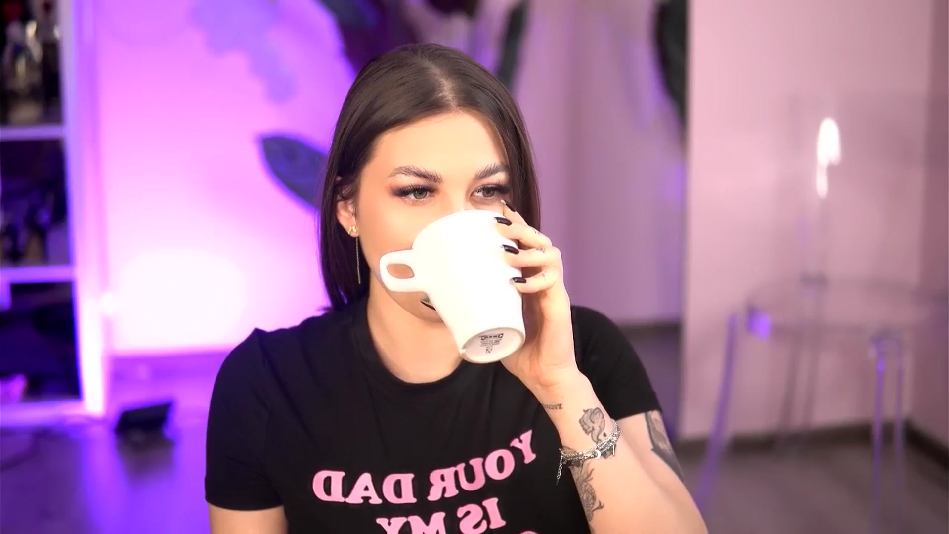 Gallery image thumbnail from InkedLuna's myfreecams stream on, 06/16/2025, 19:19 image 14 of 20
