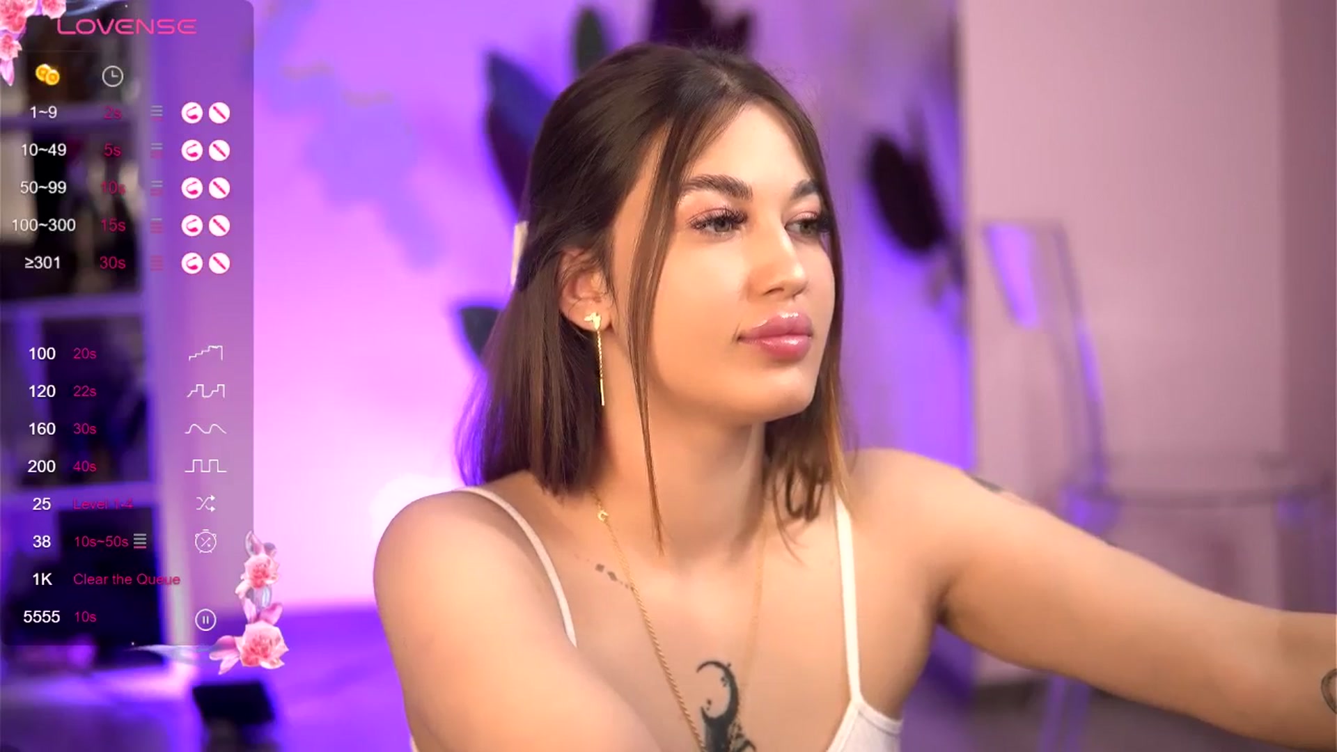 Gallery image thumbnail from InkedLuna's myfreecams stream on, 06/29/2025, 19:32 image 6 of 20