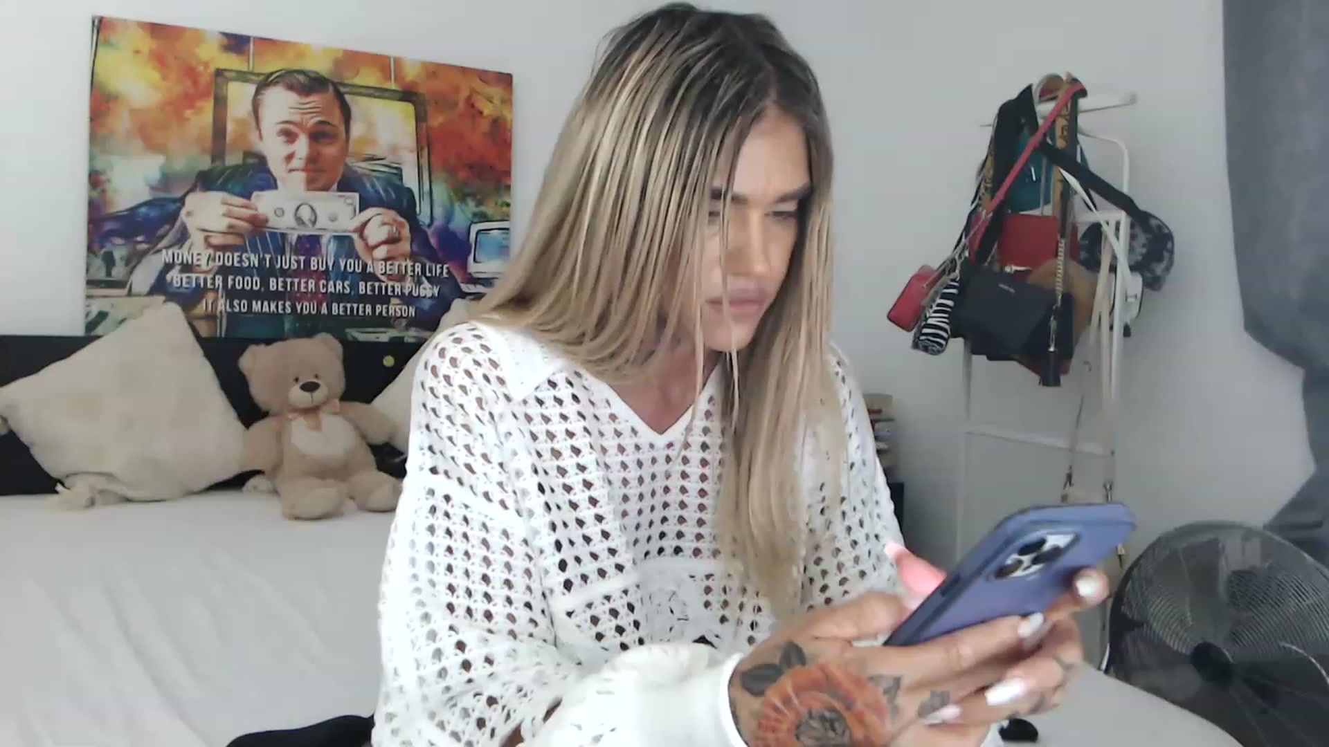Gallery image thumbnail from InnaSense's myfreecams stream on, 12/11/2022, 13:39 image 18 of 20