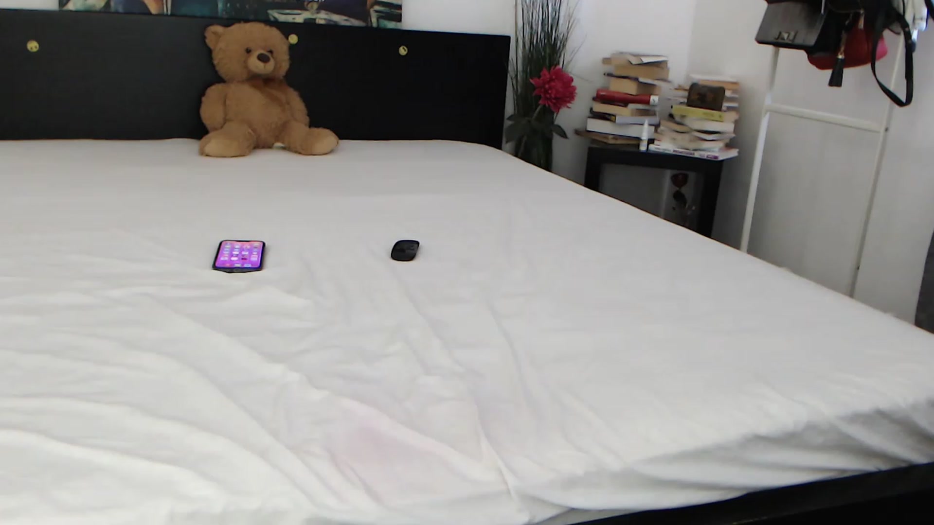 Gallery image thumbnail from InnaSense's myfreecams stream on, 03/18/2023, 11:48 image 1 of 20