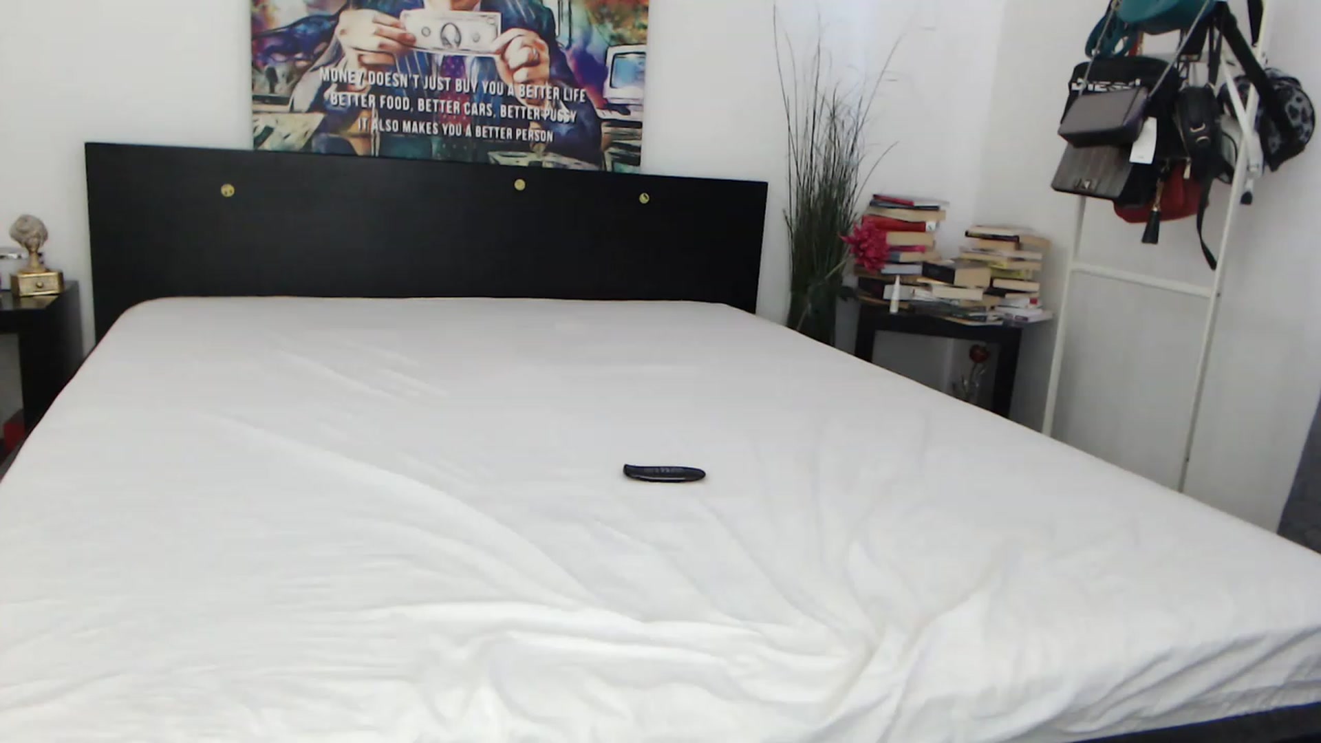 Gallery image thumbnail from InnaSense's myfreecams stream on, 03/30/2023, 09:26 image 19 of 20