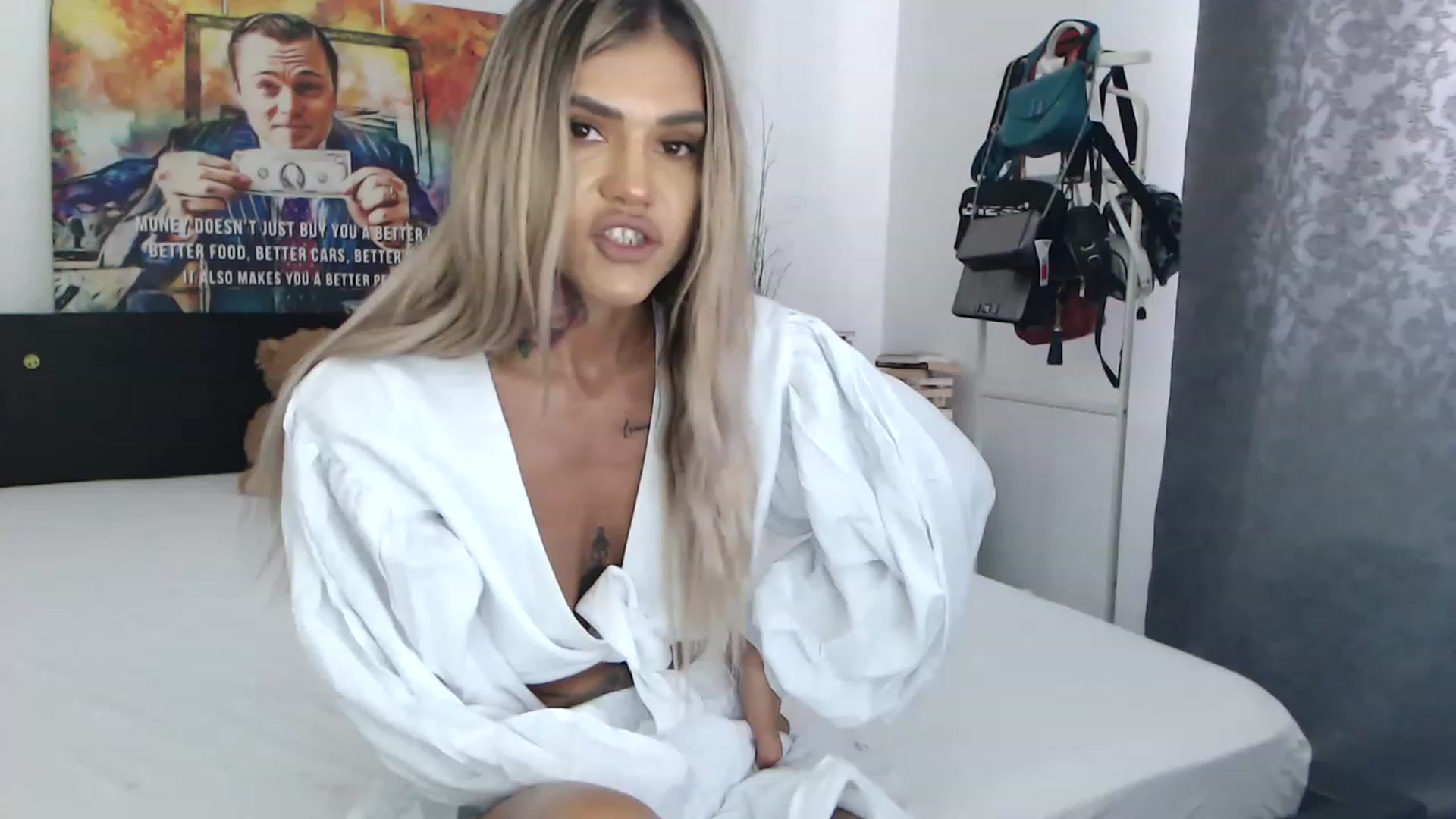 Gallery image thumbnail from InnaSense's myfreecams stream on, 04/06/2023, 09:30 image 5 of 20