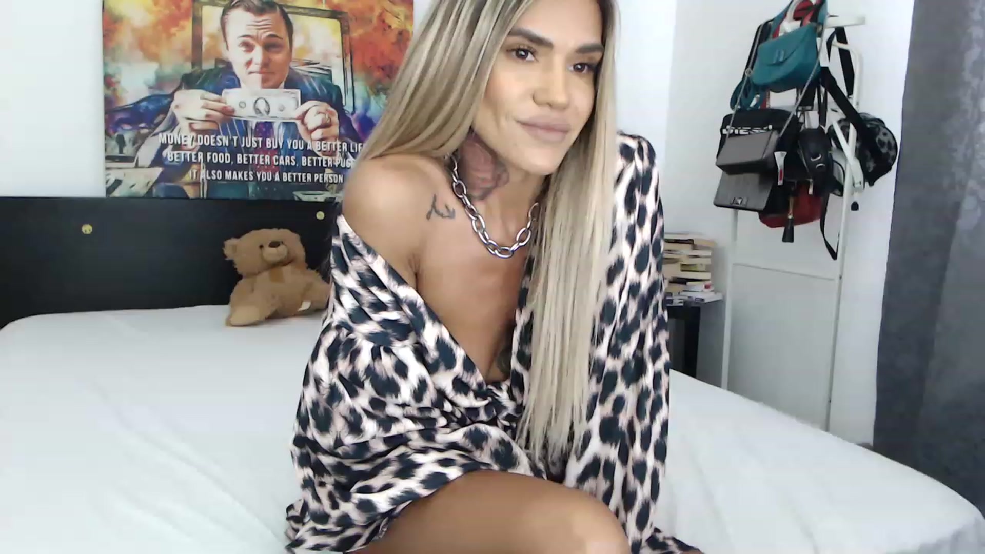 Gallery image thumbnail from InnaSense's myfreecams stream on, 04/09/2023, 12:36 image 18 of 20