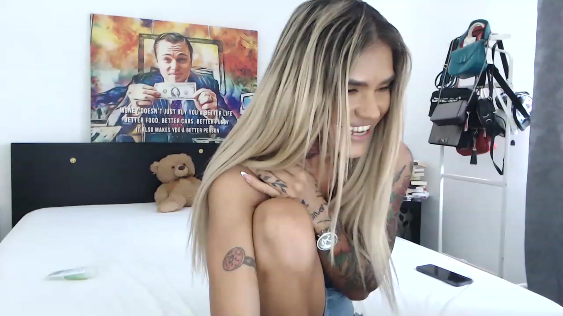Gallery image thumbnail from InnaSense's myfreecams stream on, 04/25/2023, 10:40 image 20 of 20