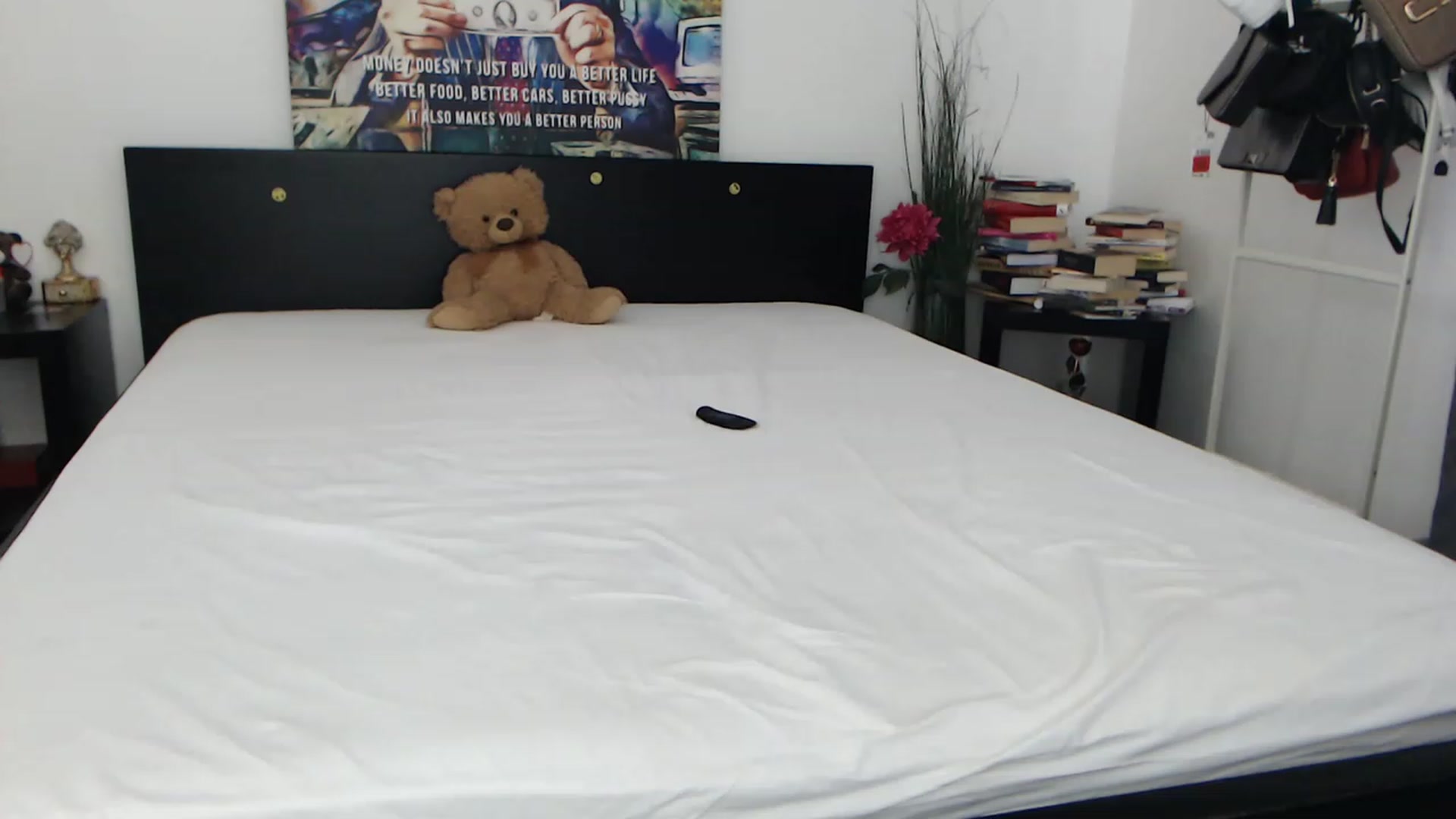 Gallery image thumbnail from InnaSense's myfreecams stream on, 05/06/2023, 12:14 image 3 of 20
