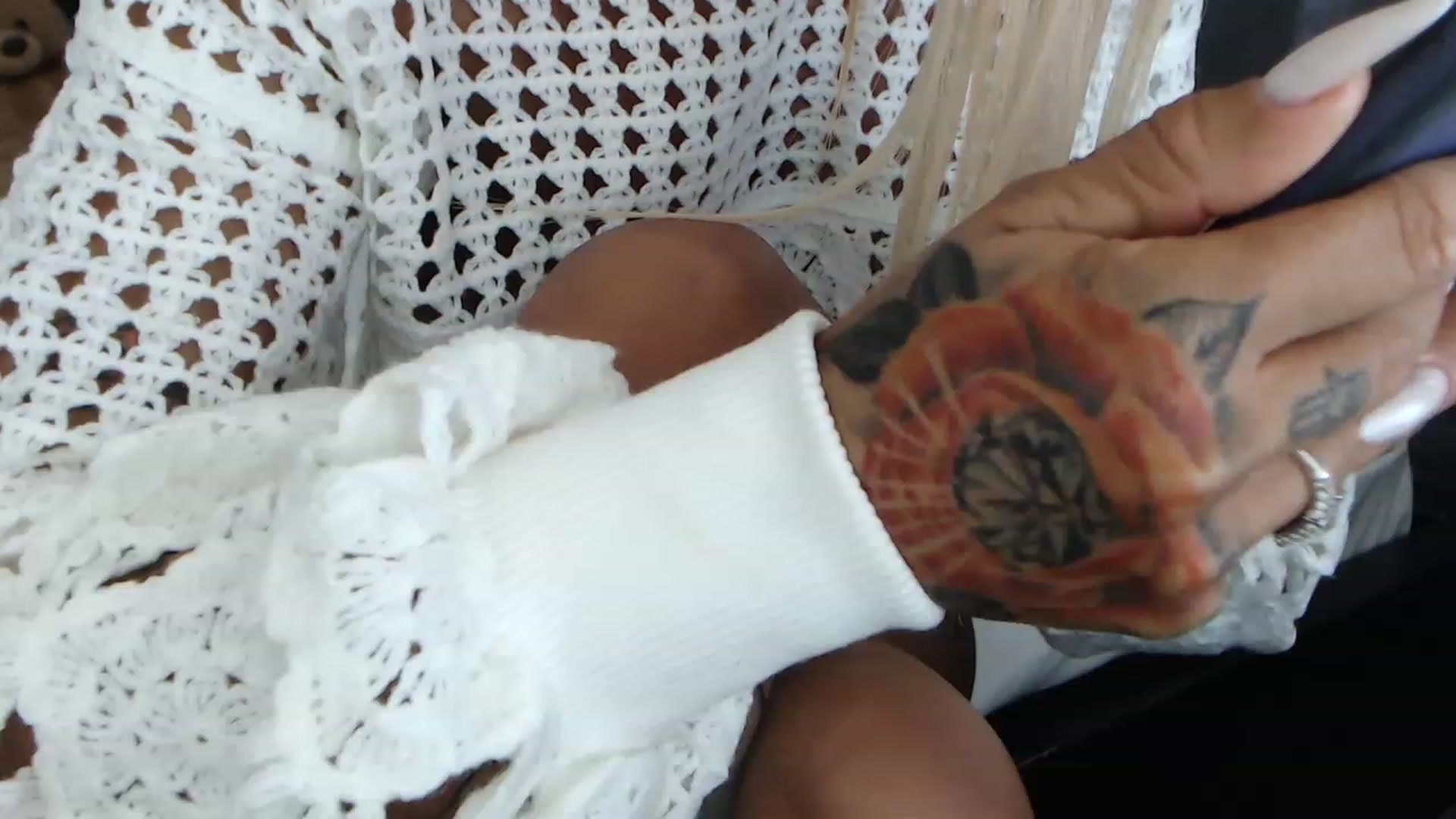 Gallery image thumbnail from InnaSense's myfreecams stream on, 05/11/2023, 11:18 image 10 of 20