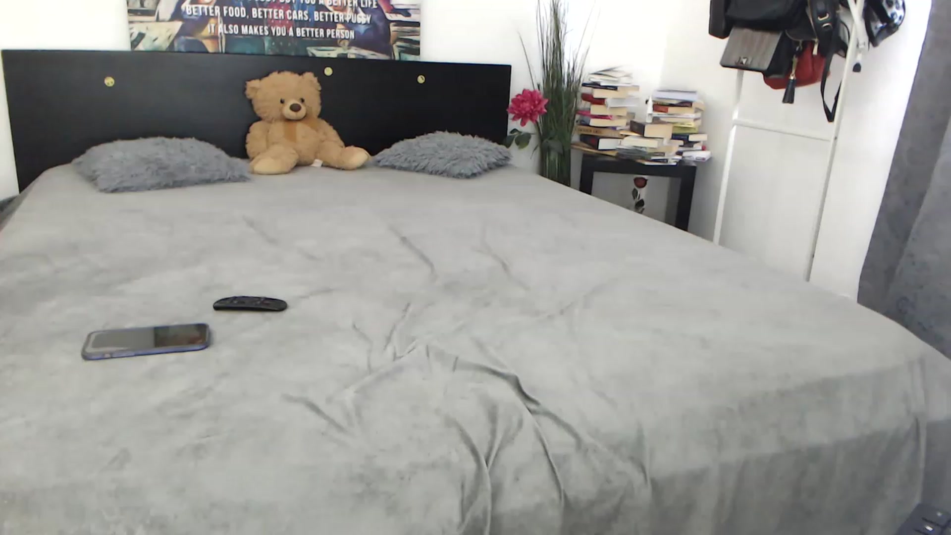 Gallery image thumbnail from InnaSense's myfreecams stream on, 05/14/2023, 10:01 image 6 of 20