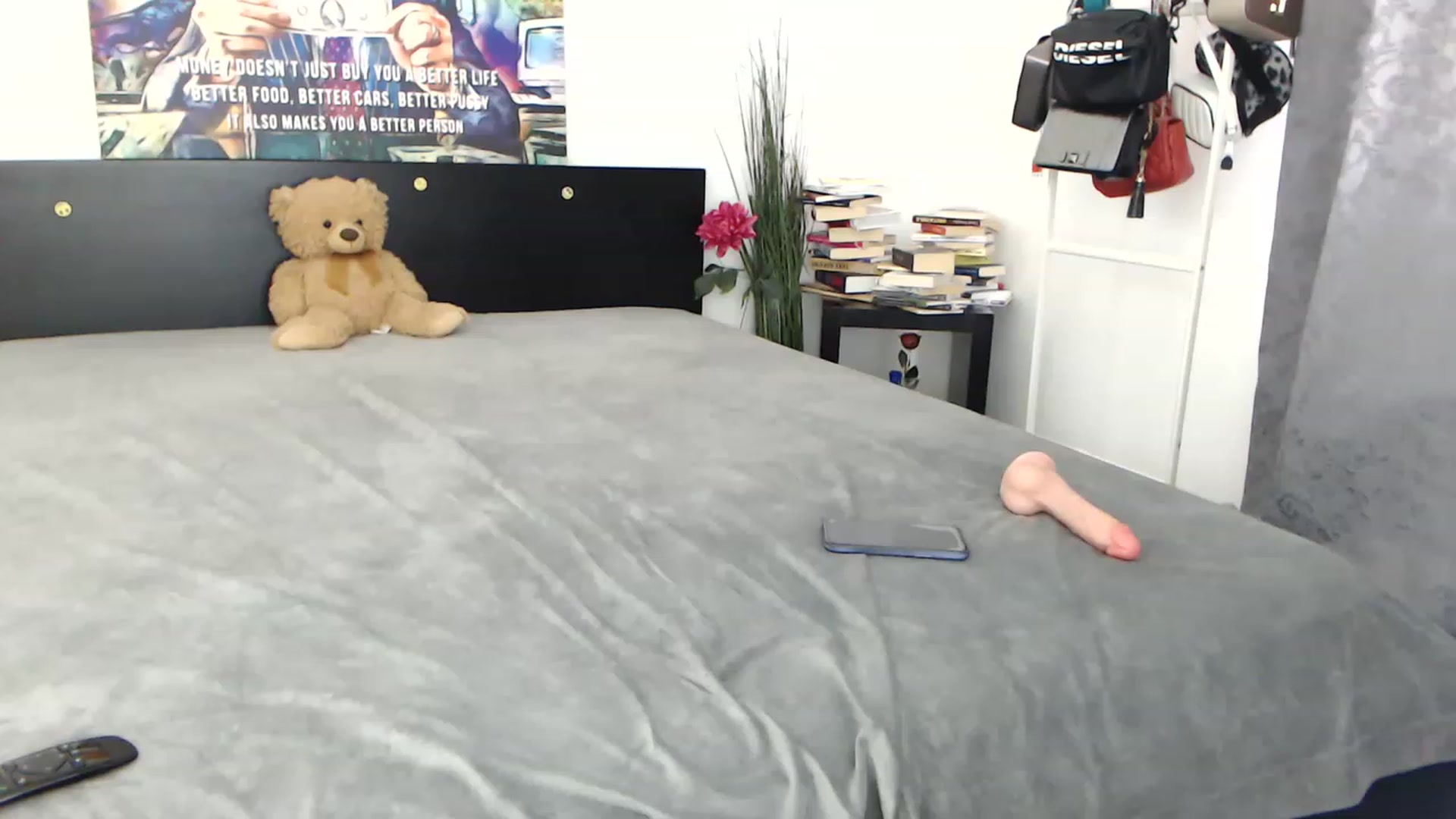 Gallery image thumbnail from InnaSense's myfreecams stream on, 05/26/2023, 11:07 image 9 of 20