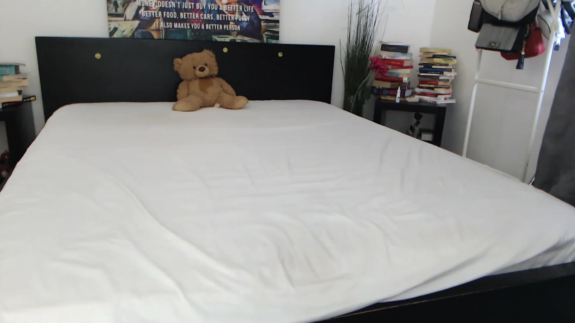 Gallery image thumbnail from InnaSense's myfreecams stream on, 06/08/2023, 11:23 image 3 of 20