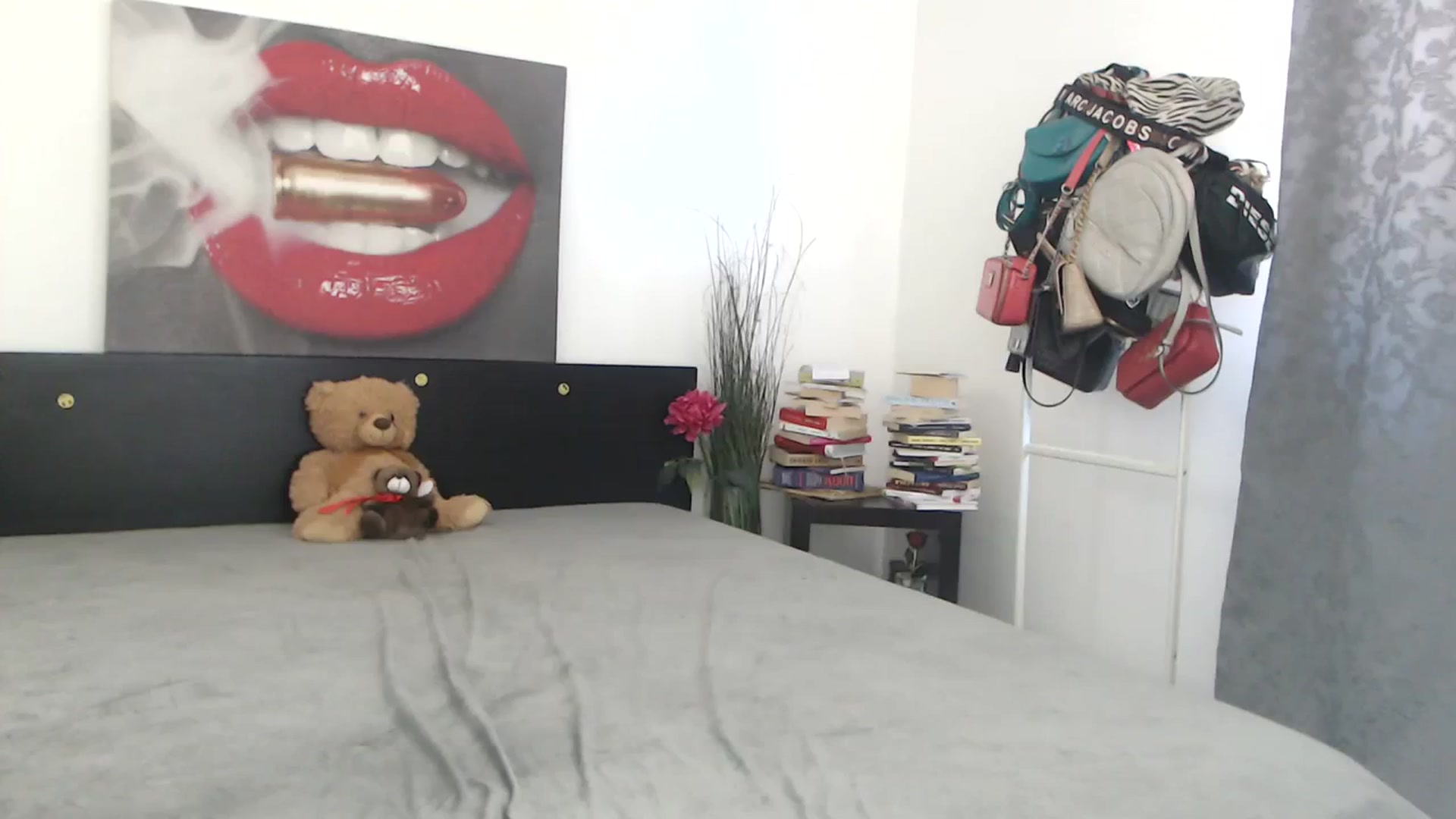 Gallery image thumbnail from InnaSense's myfreecams stream on, 09/08/2023, 11:11 image 12 of 20