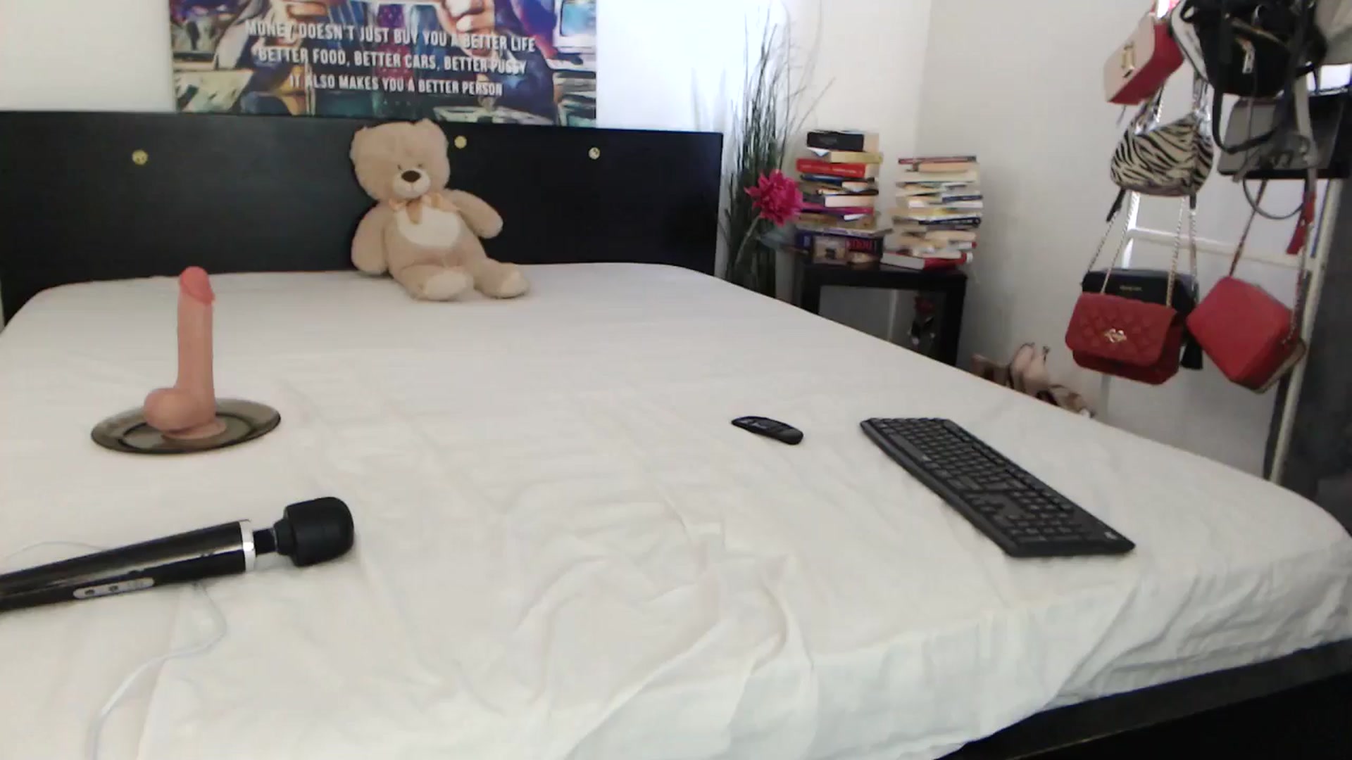 Gallery image thumbnail from InnaSense's myfreecams stream on, 08/20/2024, 11:01 image 1 of 20