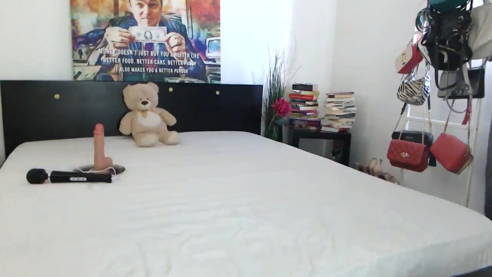 Gallery image thumbnail from InnaSense's myfreecams stream on, 08/23/2024, 11:40 image 9 of 20