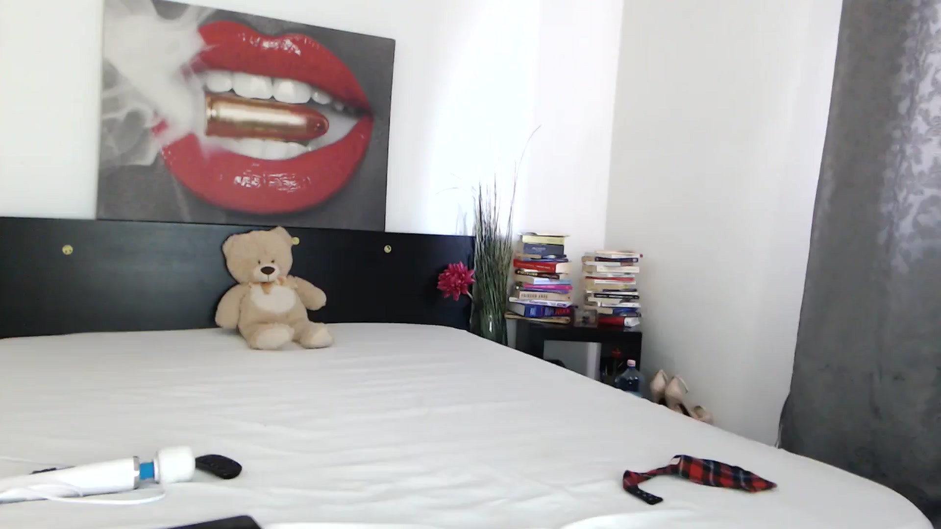 Gallery image thumbnail from InnaSense's myfreecams stream on, 11/21/2024, 12:12 image 20 of 20