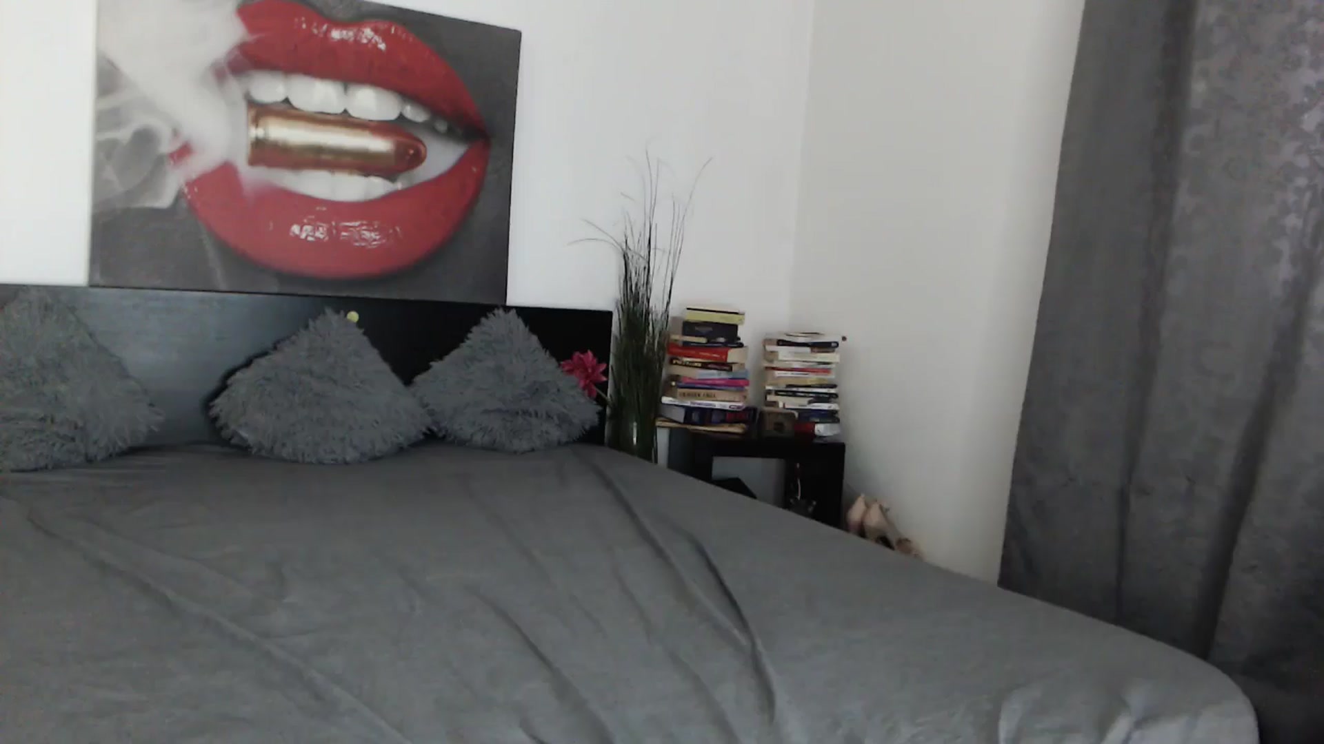 Gallery image thumbnail from InnaSense's myfreecams stream on, 11/29/2024, 13:38 image 19 of 20