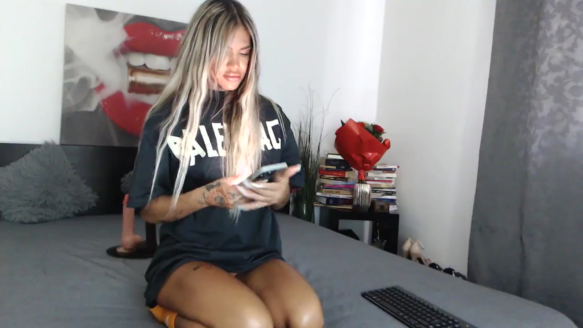 Gallery image thumbnail from InnaSense's myfreecams stream on, 12/03/2024, 12:14 image 2 of 20