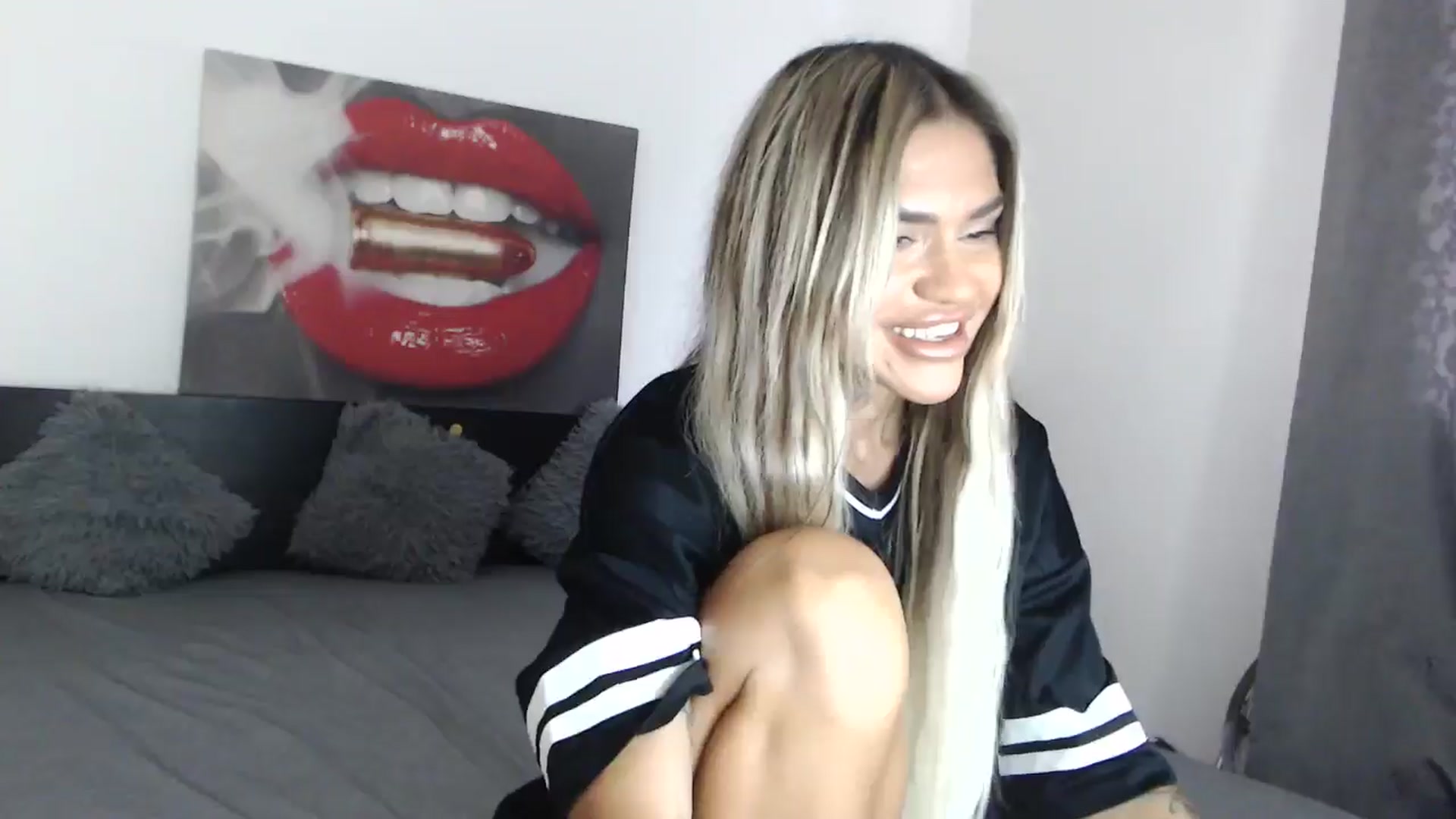 Gallery image thumbnail from InnaSense's myfreecams stream on, 12/04/2024, 10:55 image 3 of 20