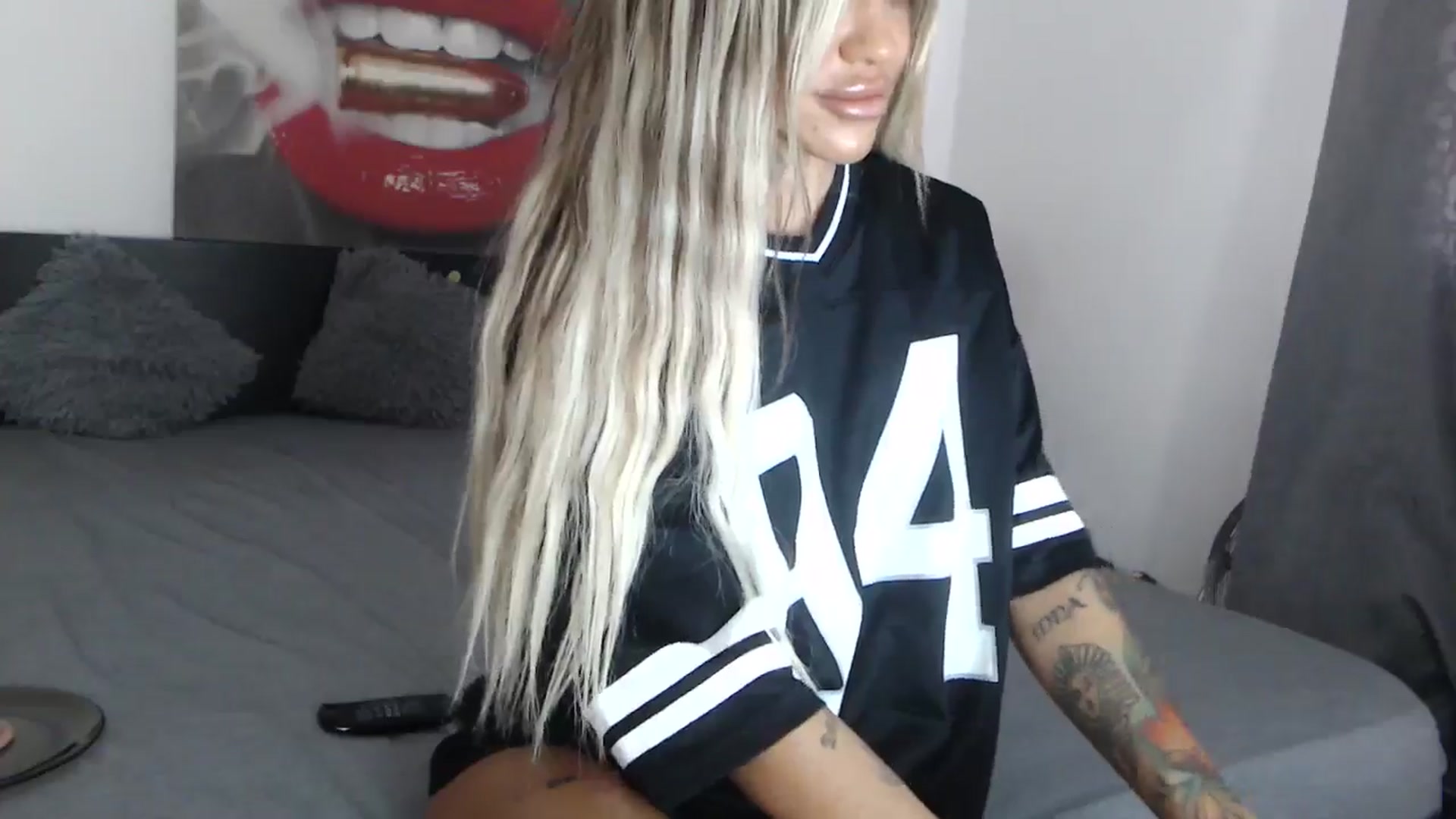 Gallery image thumbnail from InnaSense's myfreecams stream on, 12/04/2024, 10:55 image 7 of 20