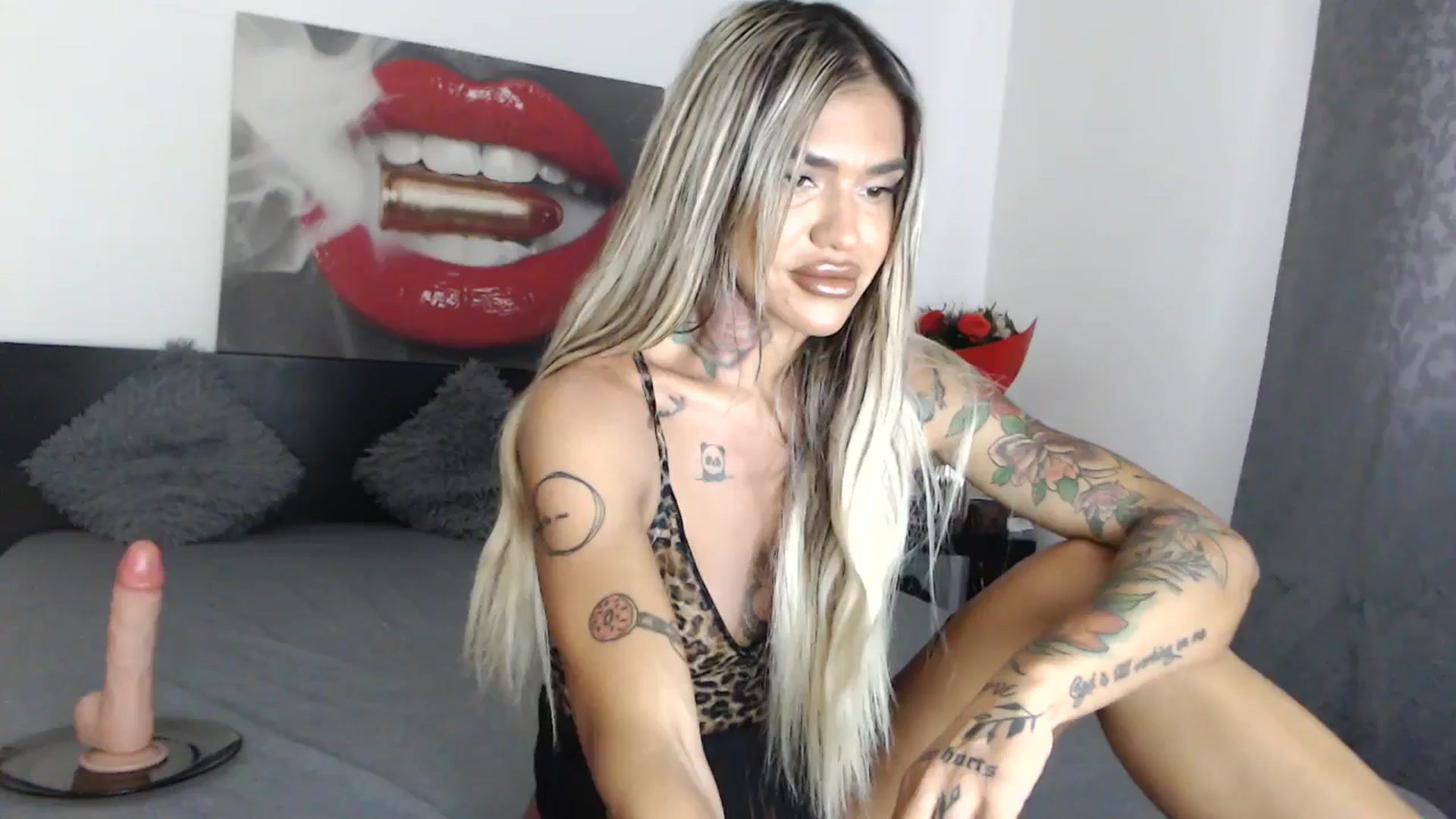Gallery image thumbnail from InnaSense's myfreecams stream on, 12/06/2024, 10:45 image 20 of 20