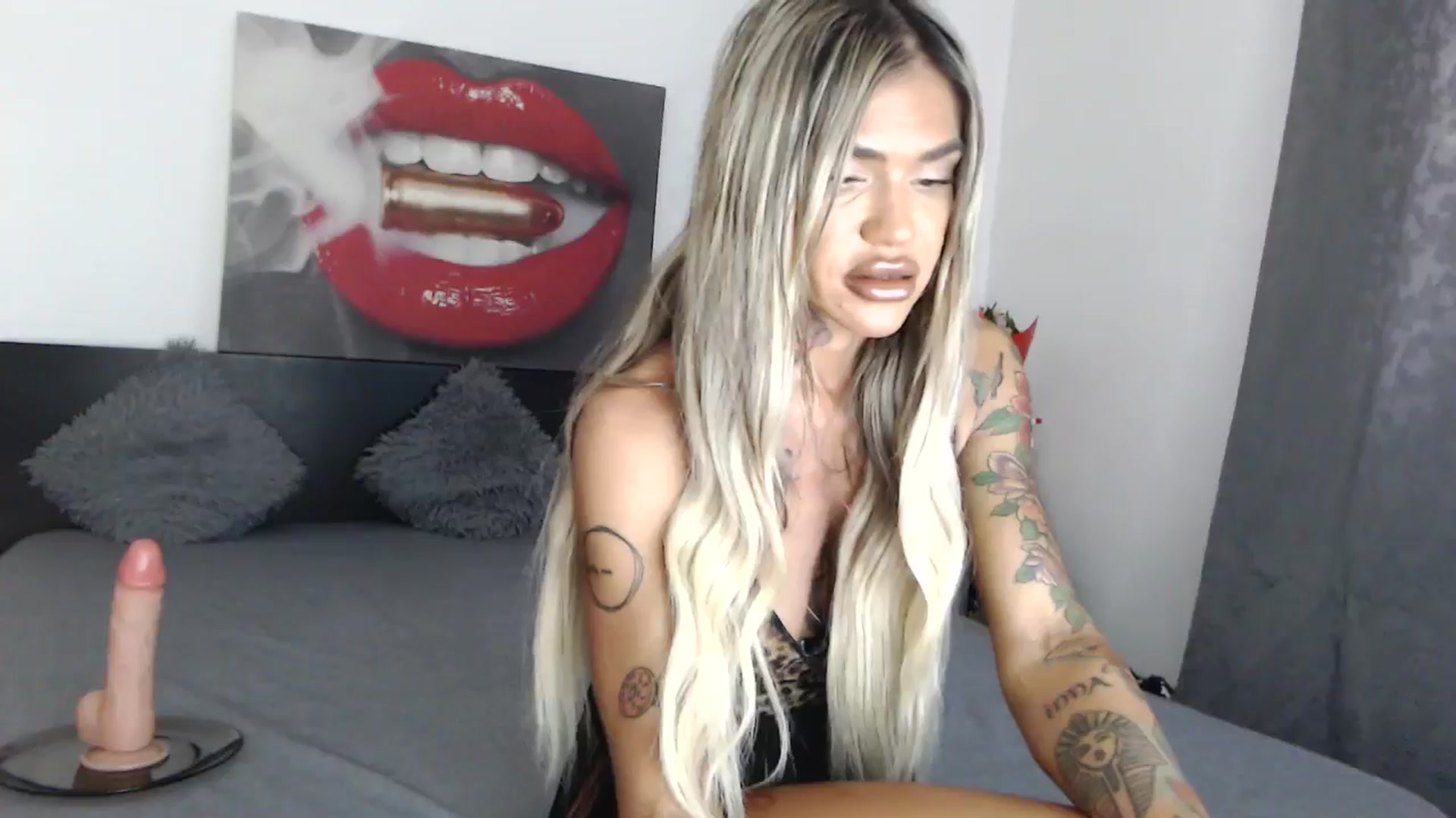 Gallery image thumbnail from InnaSense's myfreecams stream on, 12/06/2024, 10:45 image 7 of 20