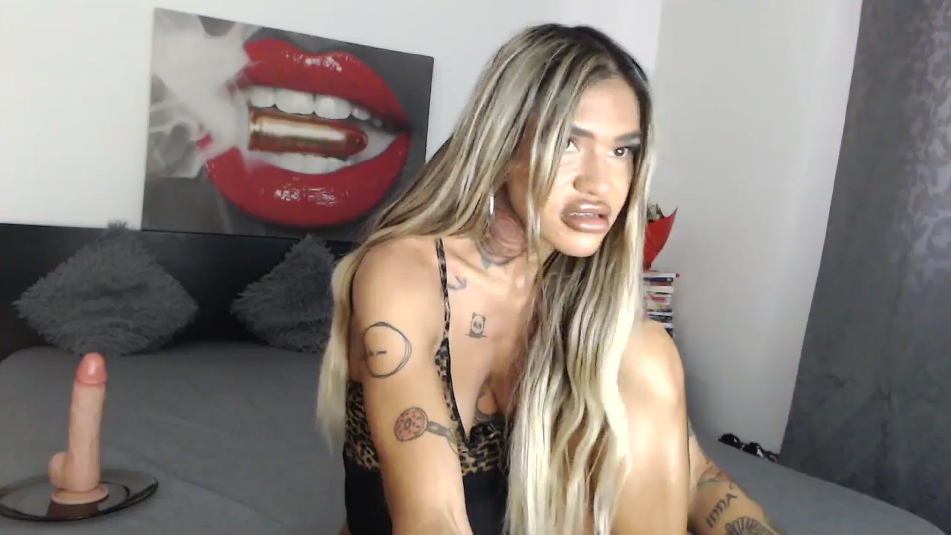 Gallery image thumbnail from InnaSense's myfreecams stream on, 12/06/2024, 11:04 image 5 of 20