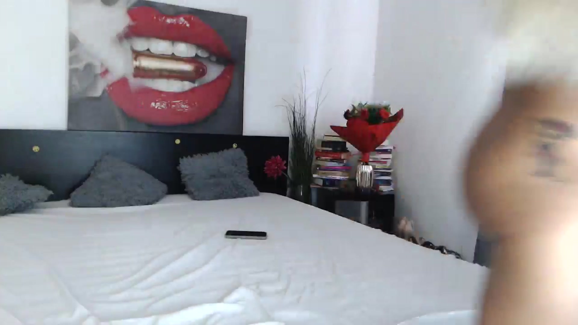Gallery image thumbnail from InnaSense's myfreecams stream on, 12/10/2024, 12:19 image 20 of 20