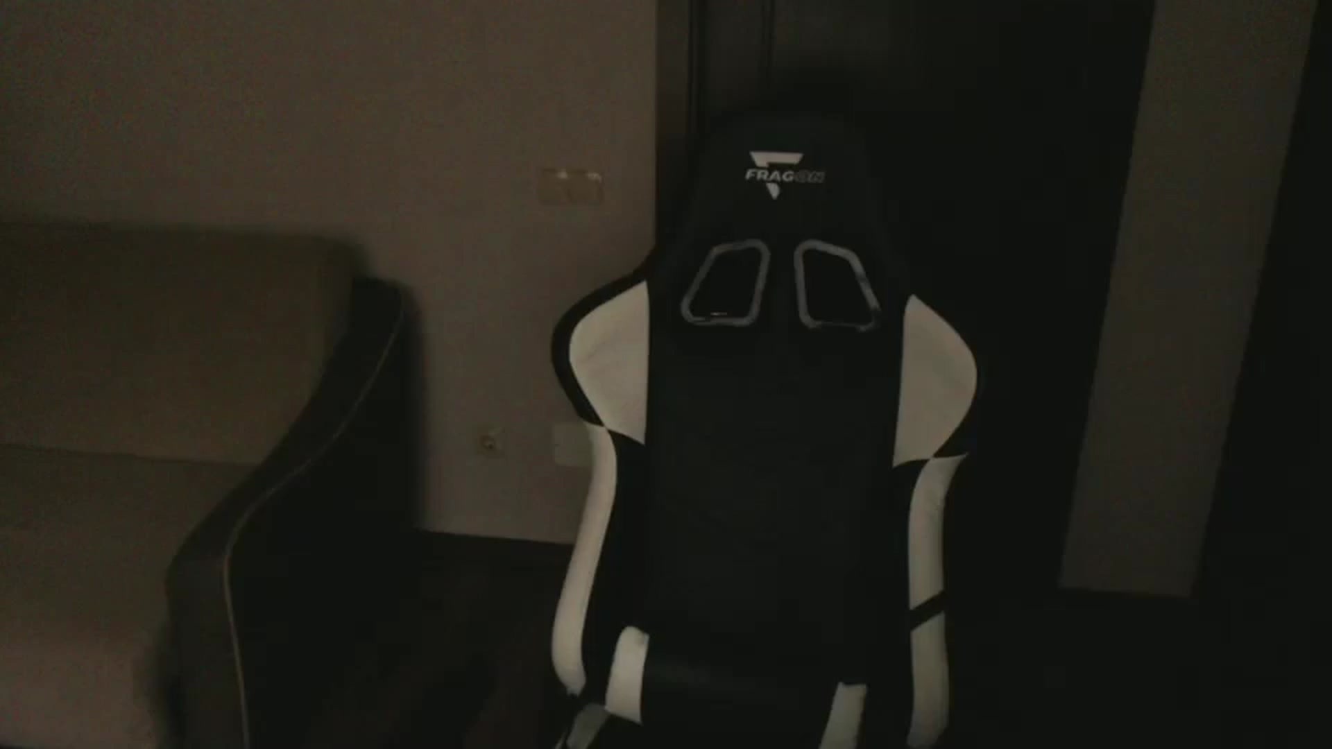 Gallery image thumbnail from InnaVeles's myfreecams stream on, 11/11/2024, 07:52 image 4 of 20