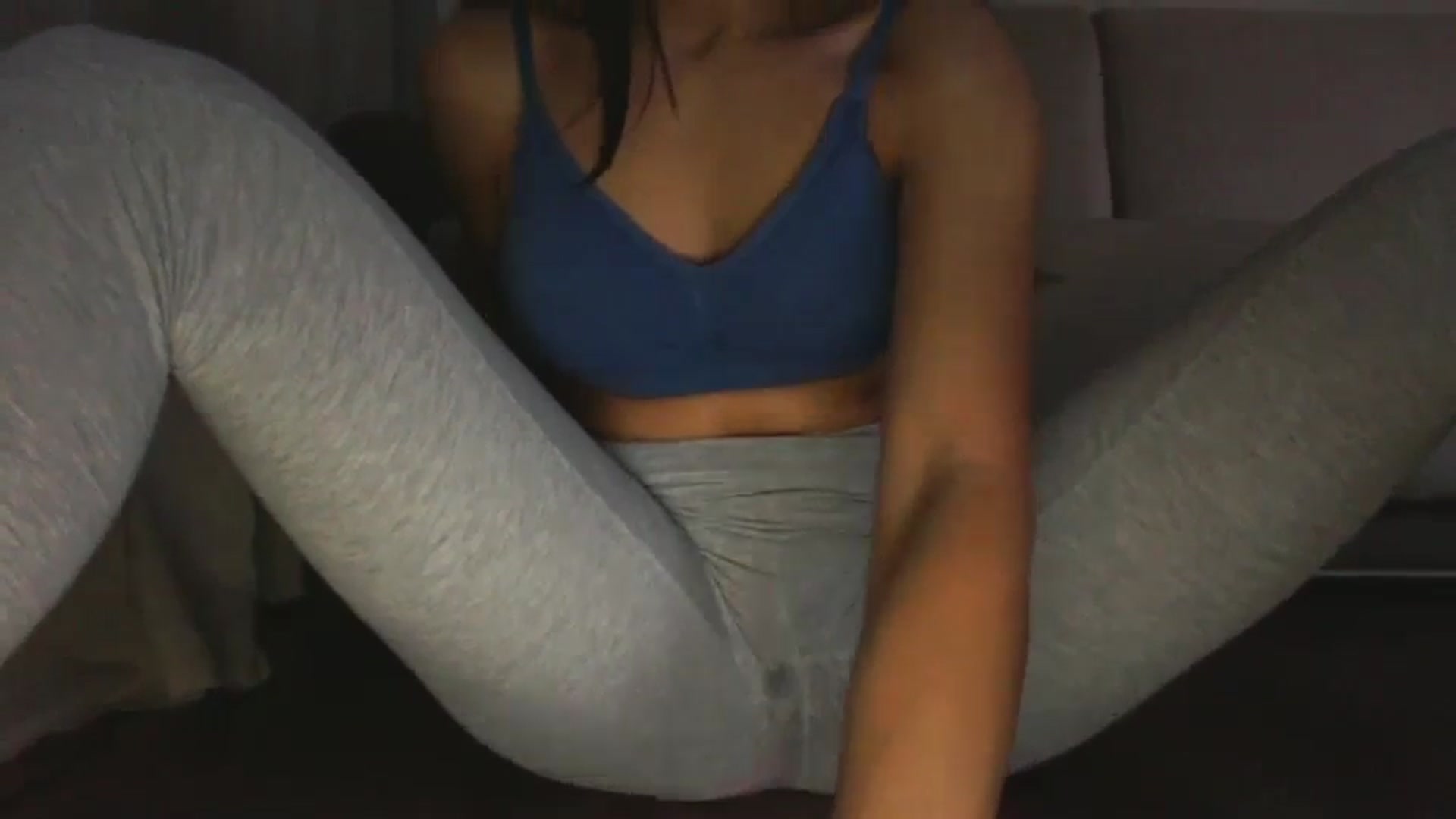 Gallery image thumbnail from InnaVeles's myfreecams stream on, 11/20/2024, 07:59 image 9 of 20